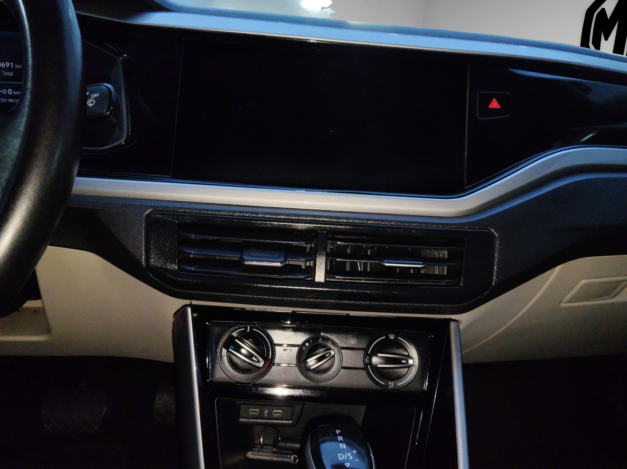 Volkswagen Virtus 4 pts. Comfortline, 1.6l, TA, a/ac., f. niebla, RA-16 2023