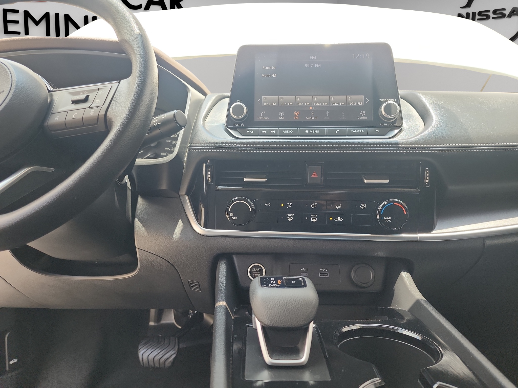 Nissan X-Trail VUD 5 pts. Advance, TA, RA-17 (línea nueva) 2023