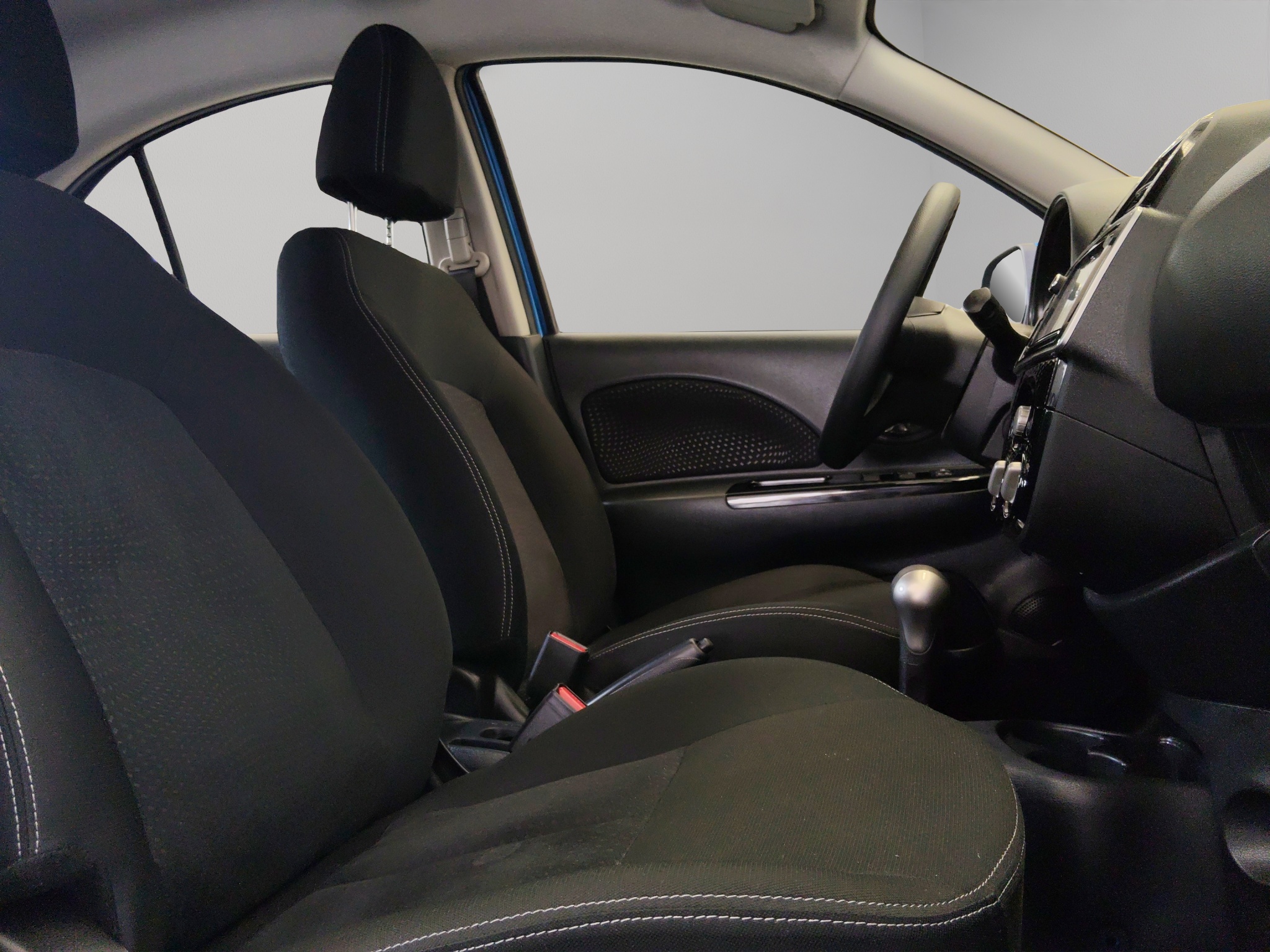 Nissan March 5 pts. HB Advance, At, a/ac., VE, RA-15 2024 2023