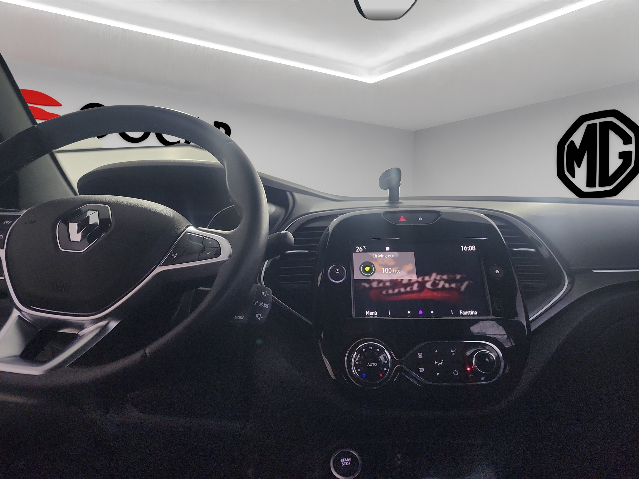 Renault Captur VUD Lateral izquierdo 20