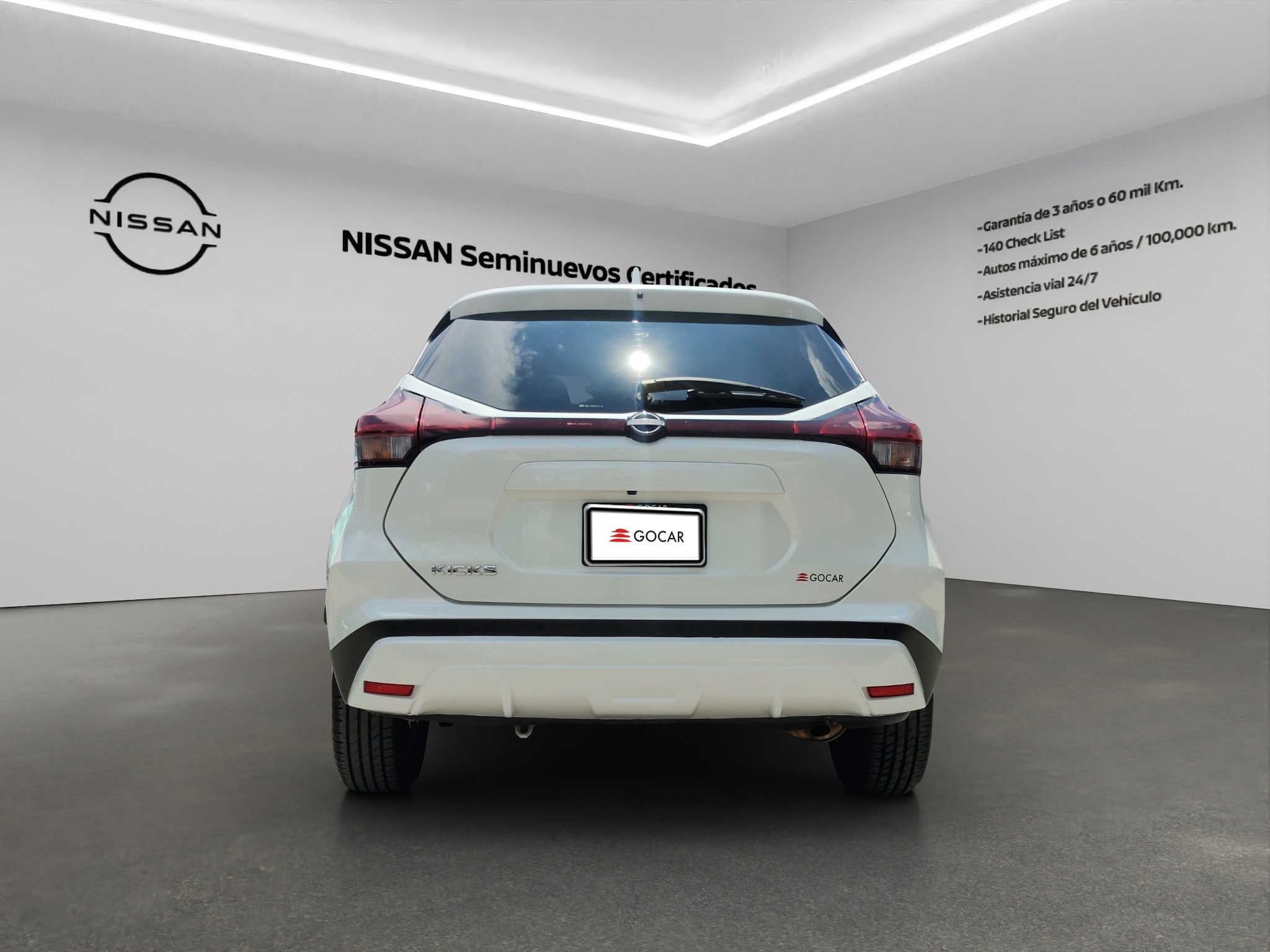 Nissan Kicks  5 pts. Exclusive, 1.6l, TA, a/ac. Aut., piel, GPS, RA-17 (línea anterior) 2024