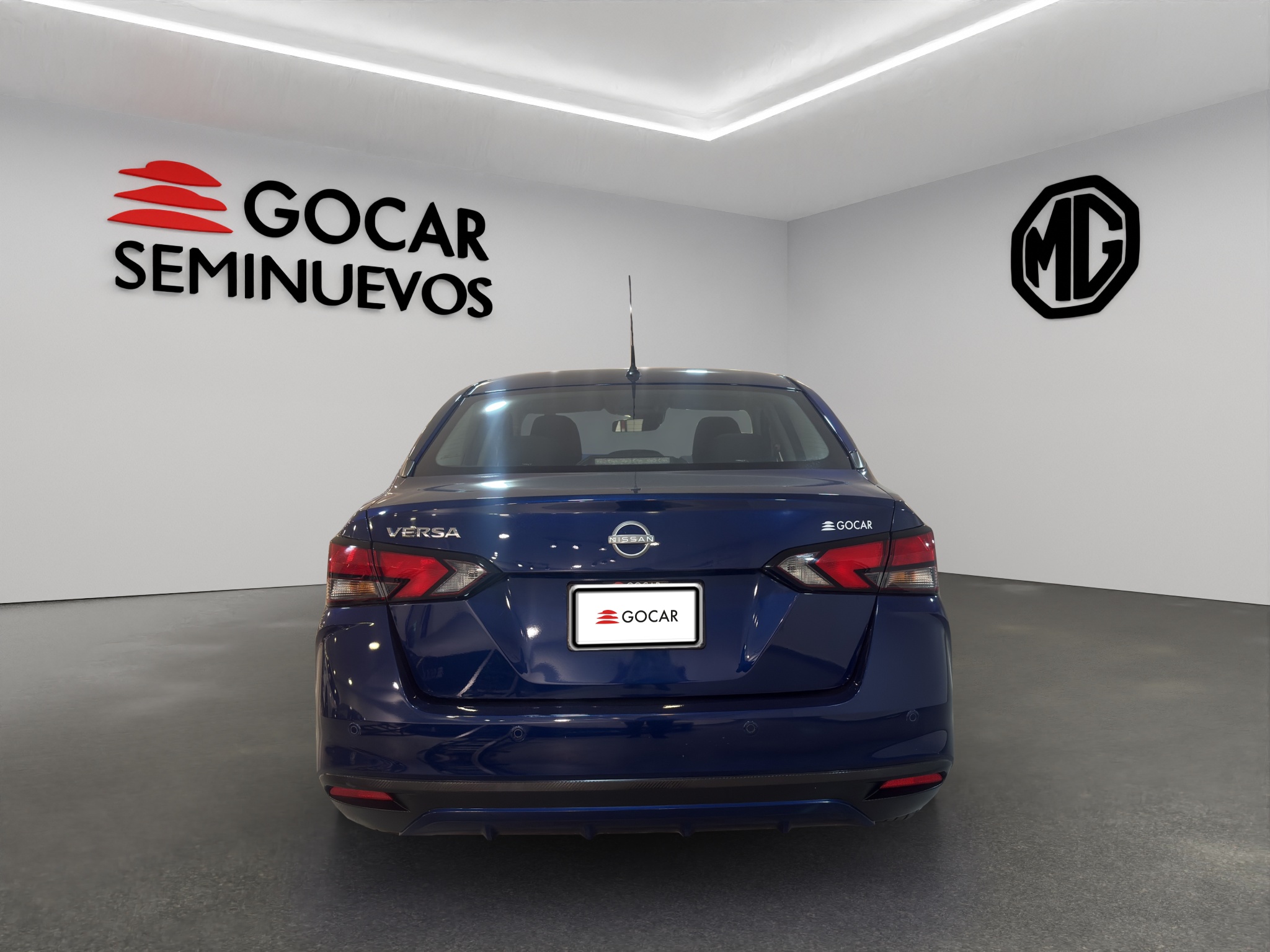 Nissan Versa Frente 19
