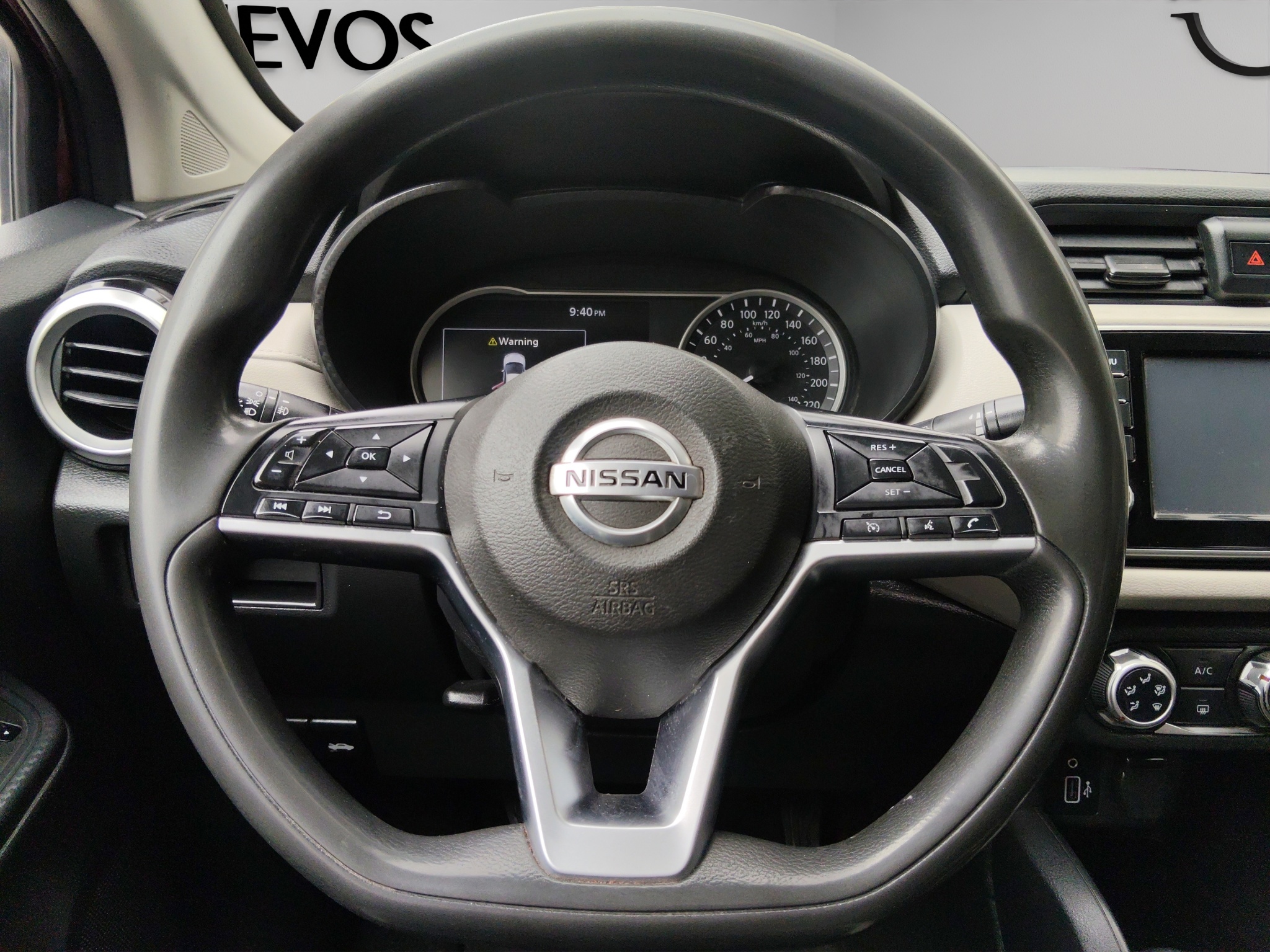 Nissan Versa 4 pts. Advance, TM5, a/ac., VE, f. niebla, RA-16 2021