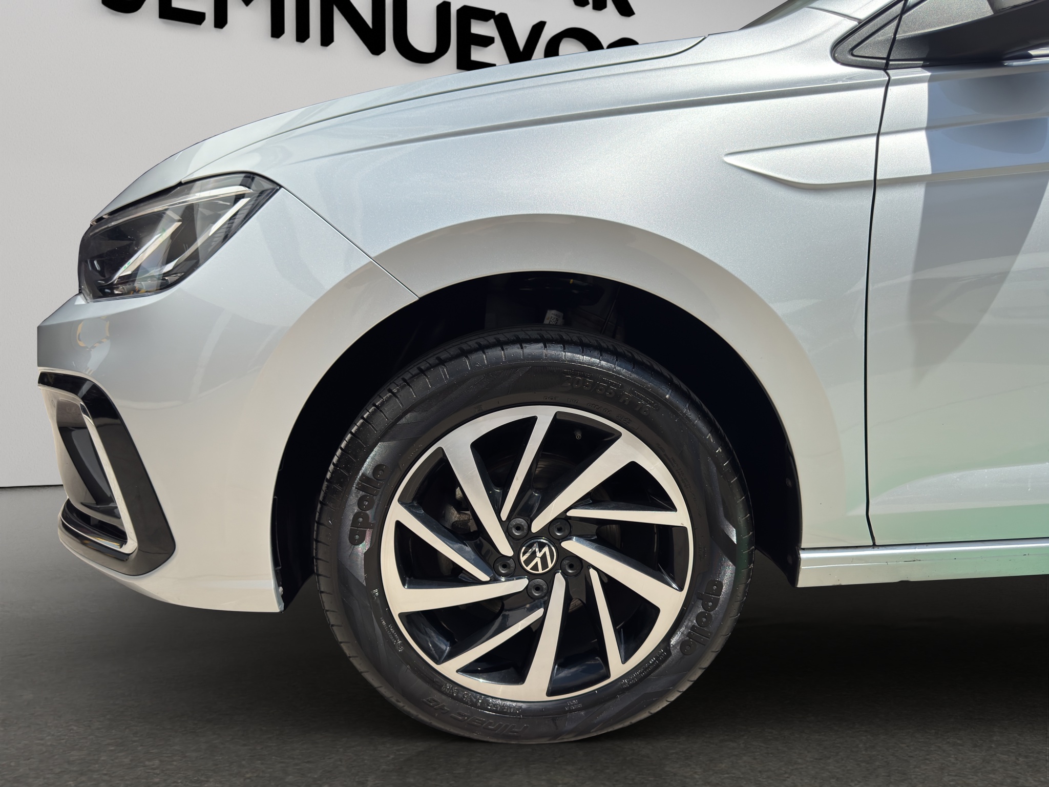 Volkswagen Virtus 4 pts. Comfortline, 1.6l, TA, a/ac., f. niebla, RA-16 2024
