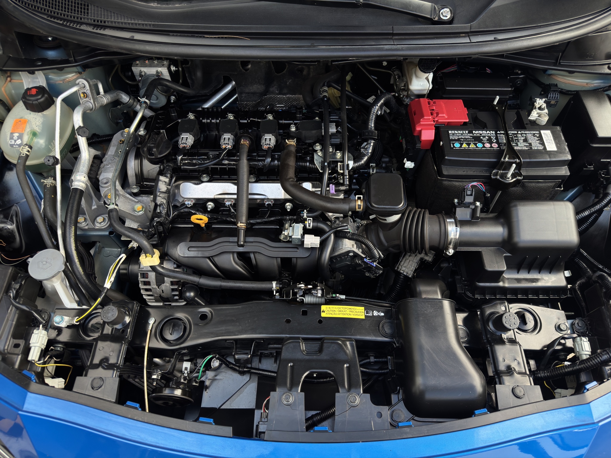 Nissan Versa ADVANVCE CVT  2024