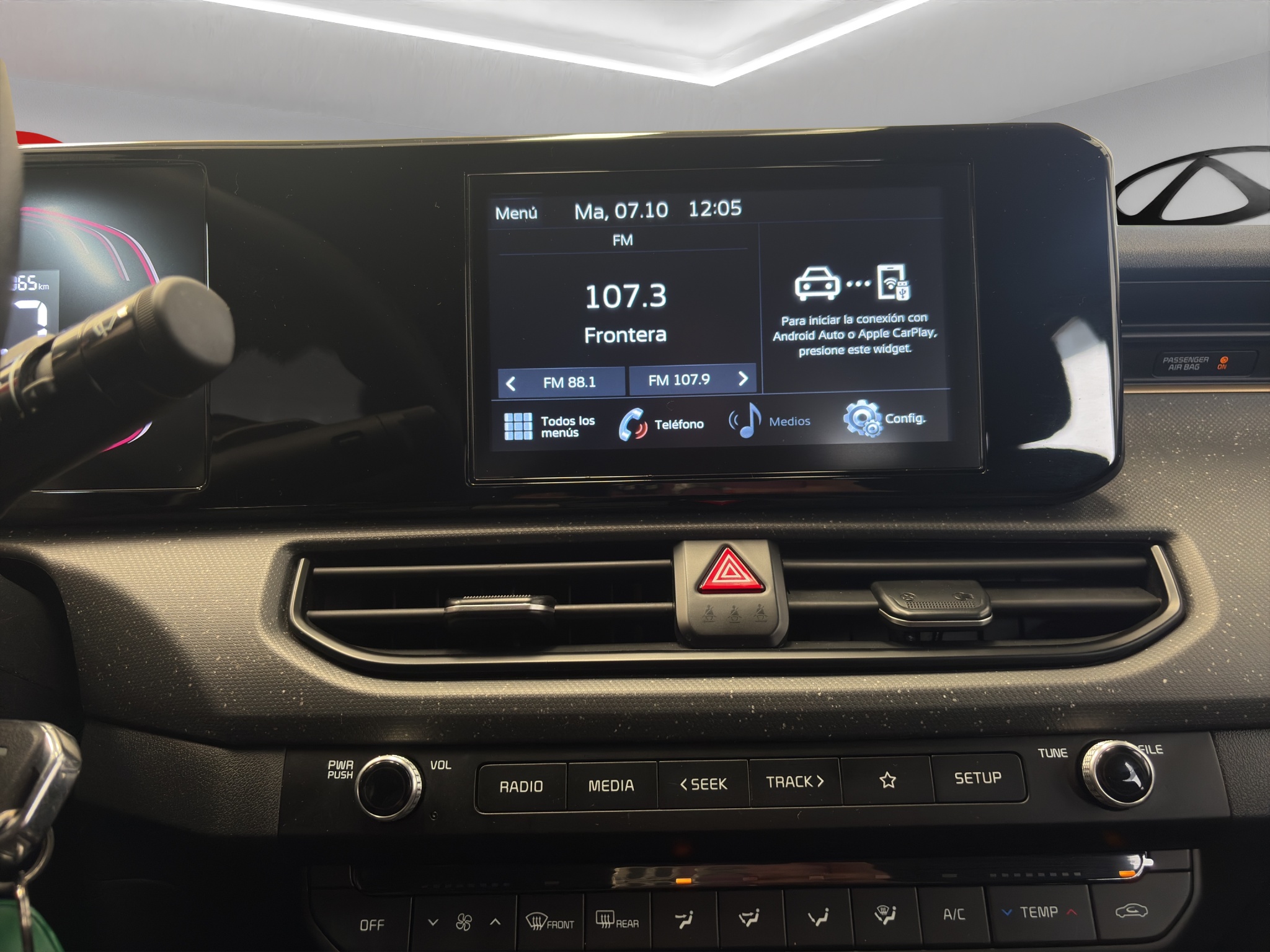 KIA K3 4 pts. L, 1.6l, TA, a/ac., R-15 2025