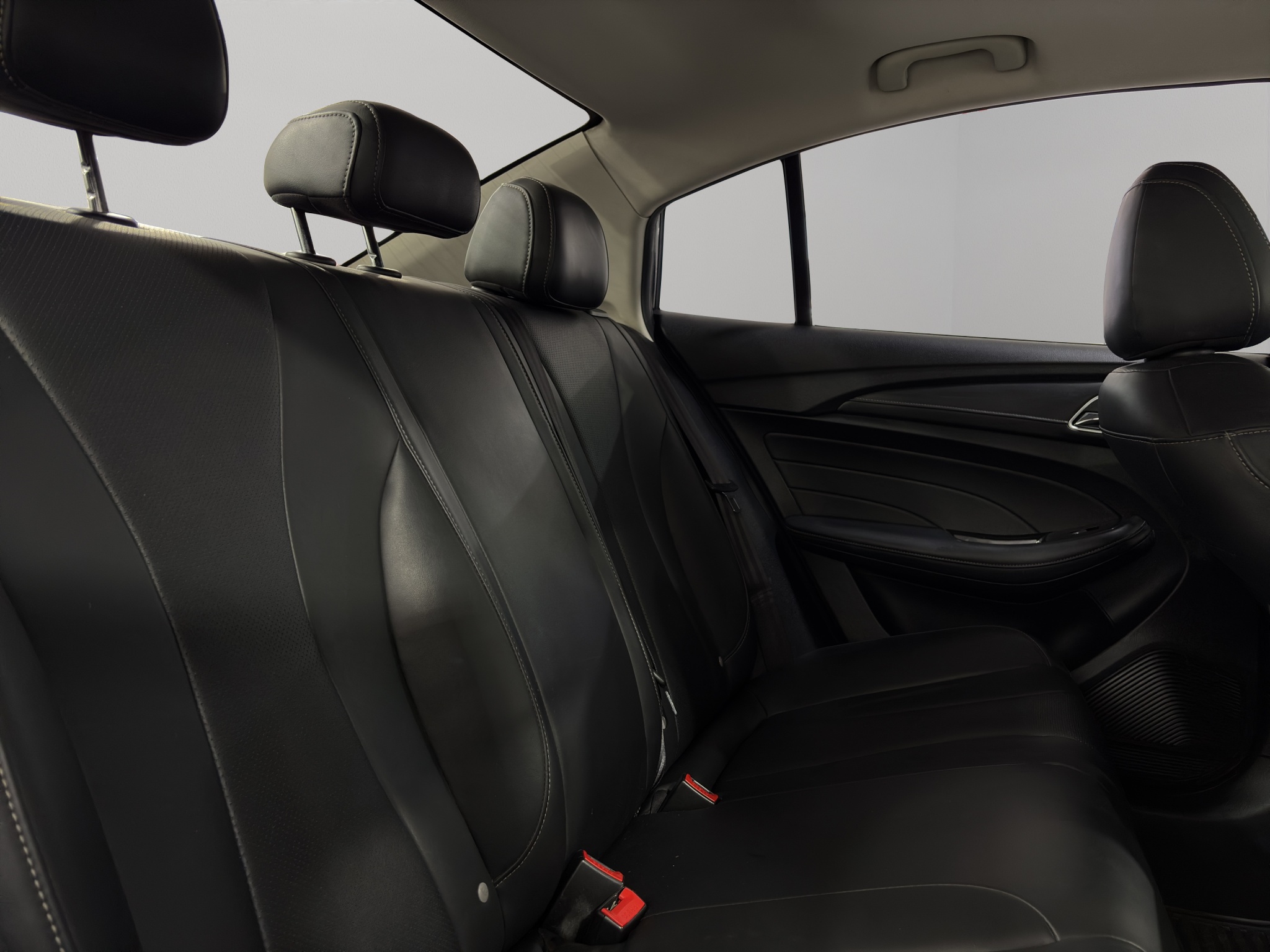MG MG5 ELEGANCE TA 2024