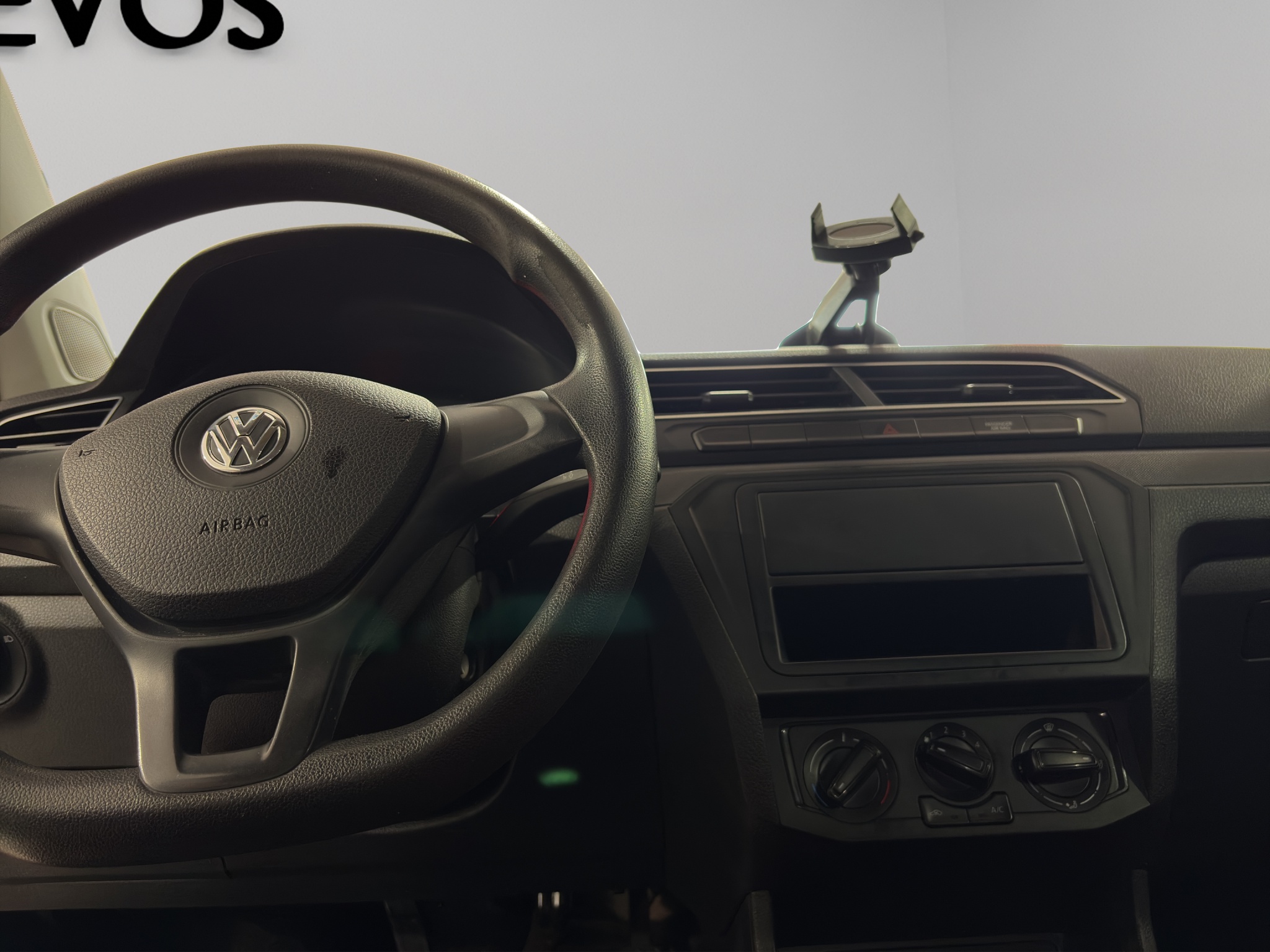 Volkswagen Comerciales Saveiro Pick-Up 2 pts. Robust, Cab. Sencilla, TM5, a/ac., R-14 2022