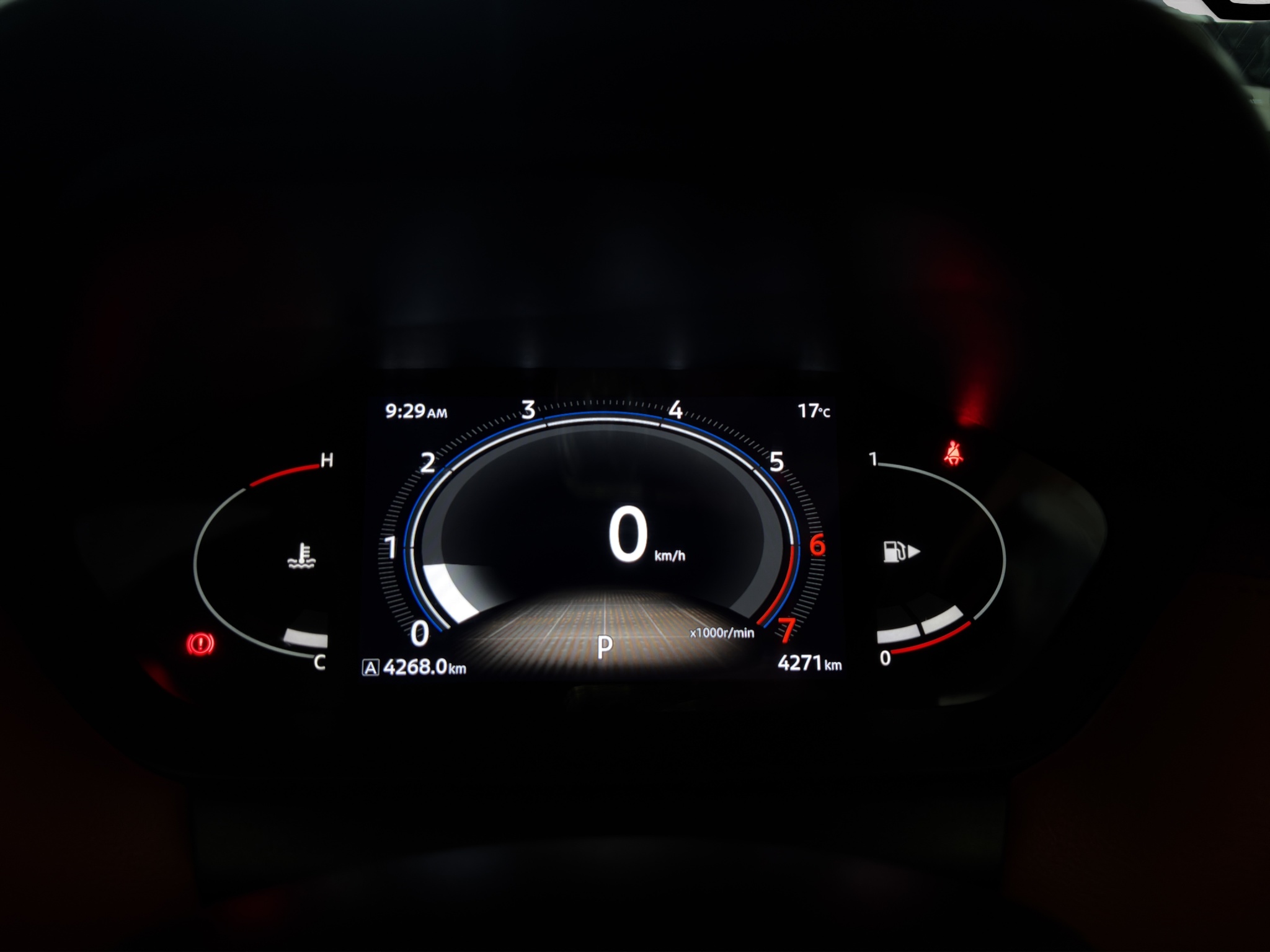 Nissan Magnite VUD EXCLUSIVE CVT 2025