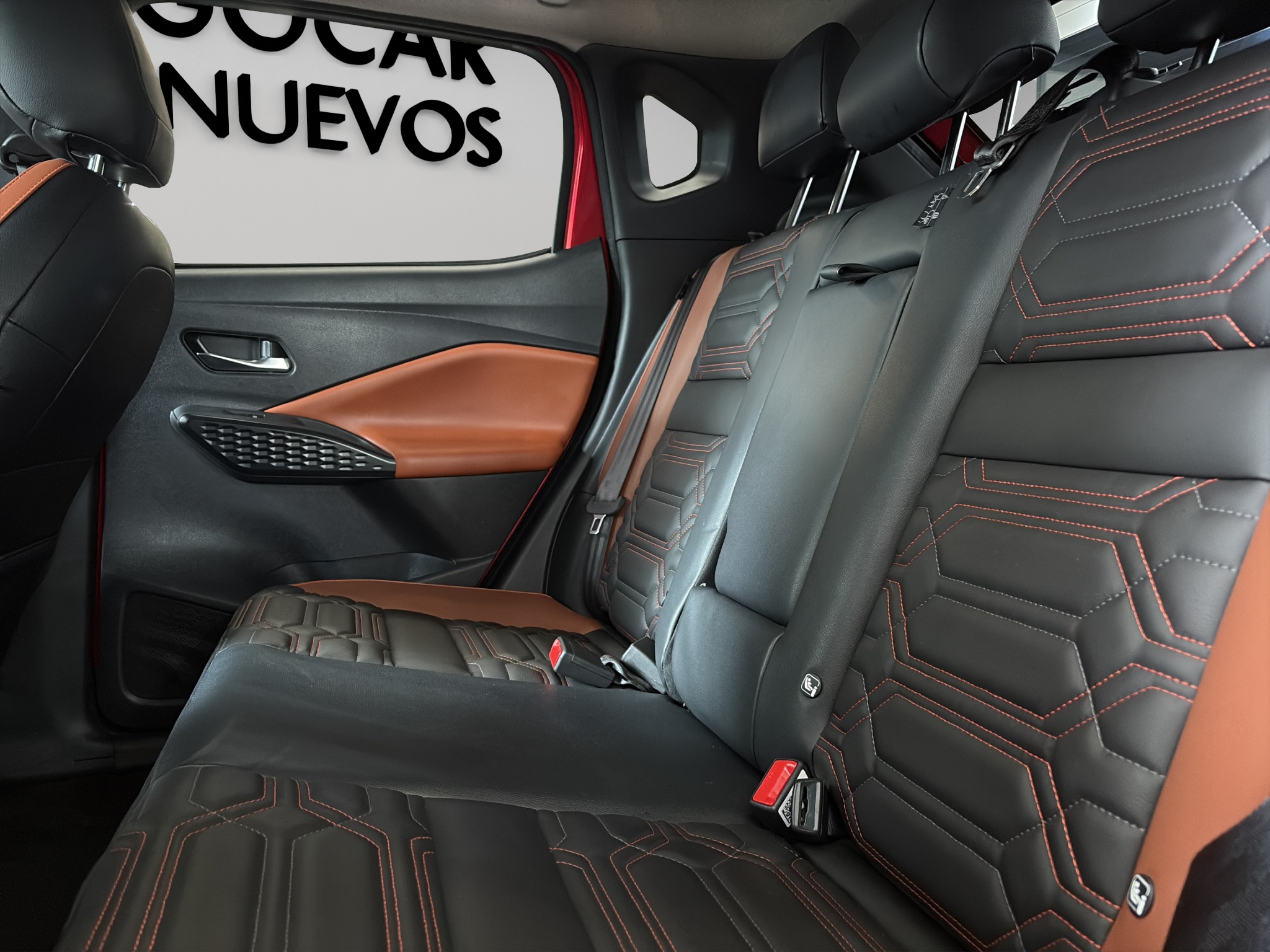 Nissan Magnite VUD EXCLUSIVE CVT 2025