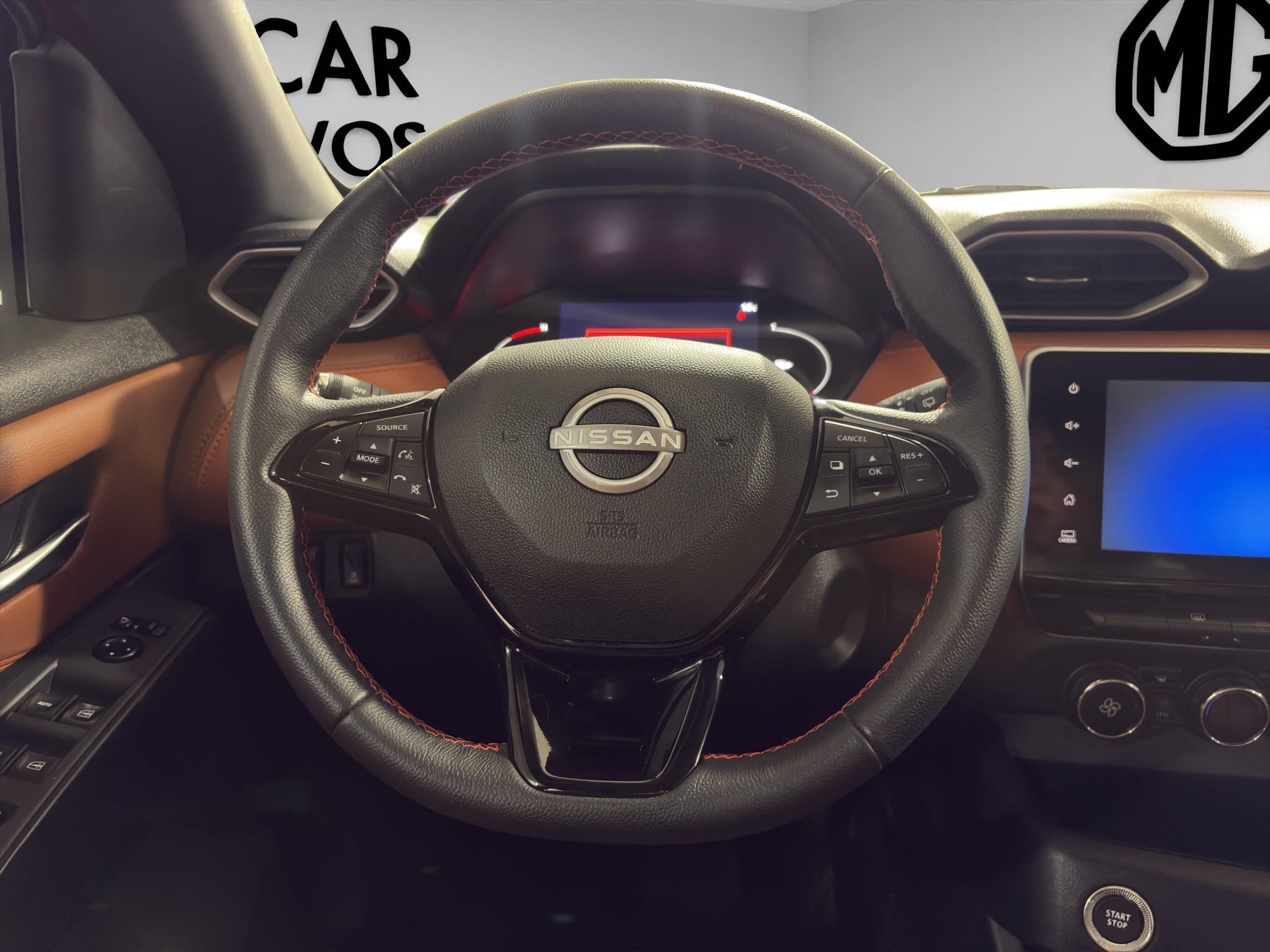 Nissan Magnite VUD EXCLUSIVE CVT 2025