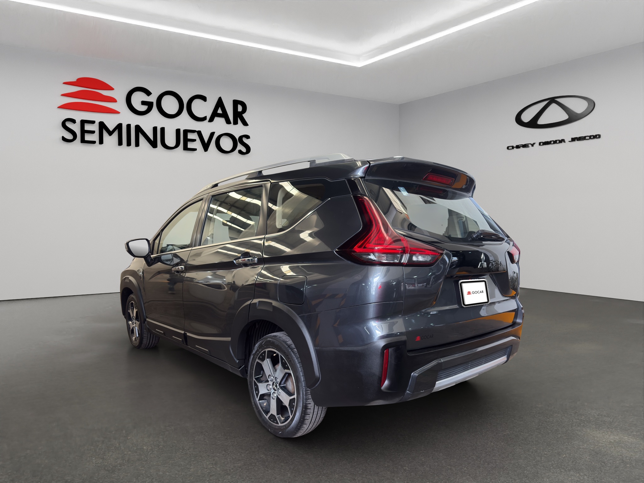 Mitsubishi Xpander VUD 5 pts. Cross y Limited, 1.5l, TA, f. led, 7 pas., RA-17 2023