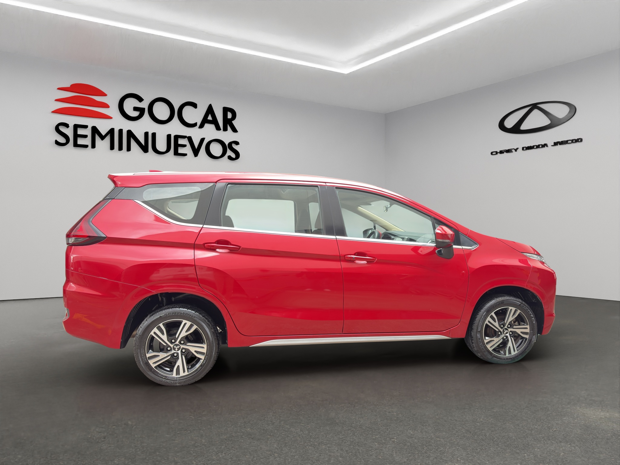 Mitsubishi Xpander VUD 5 pts. GLS, 1.5l, TA, 7 pas., RA-16 2023