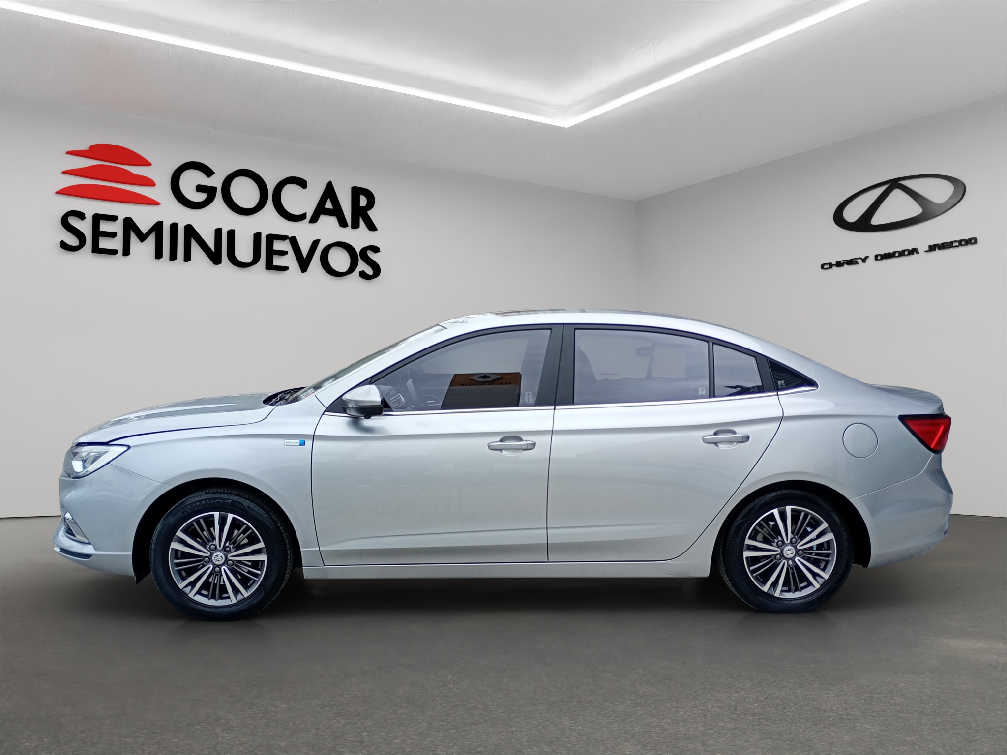 MG MG5 4 pts. Elegance, 1.5l, TM5, VE, piel, QC, RA-16 (línea anterior) 2024