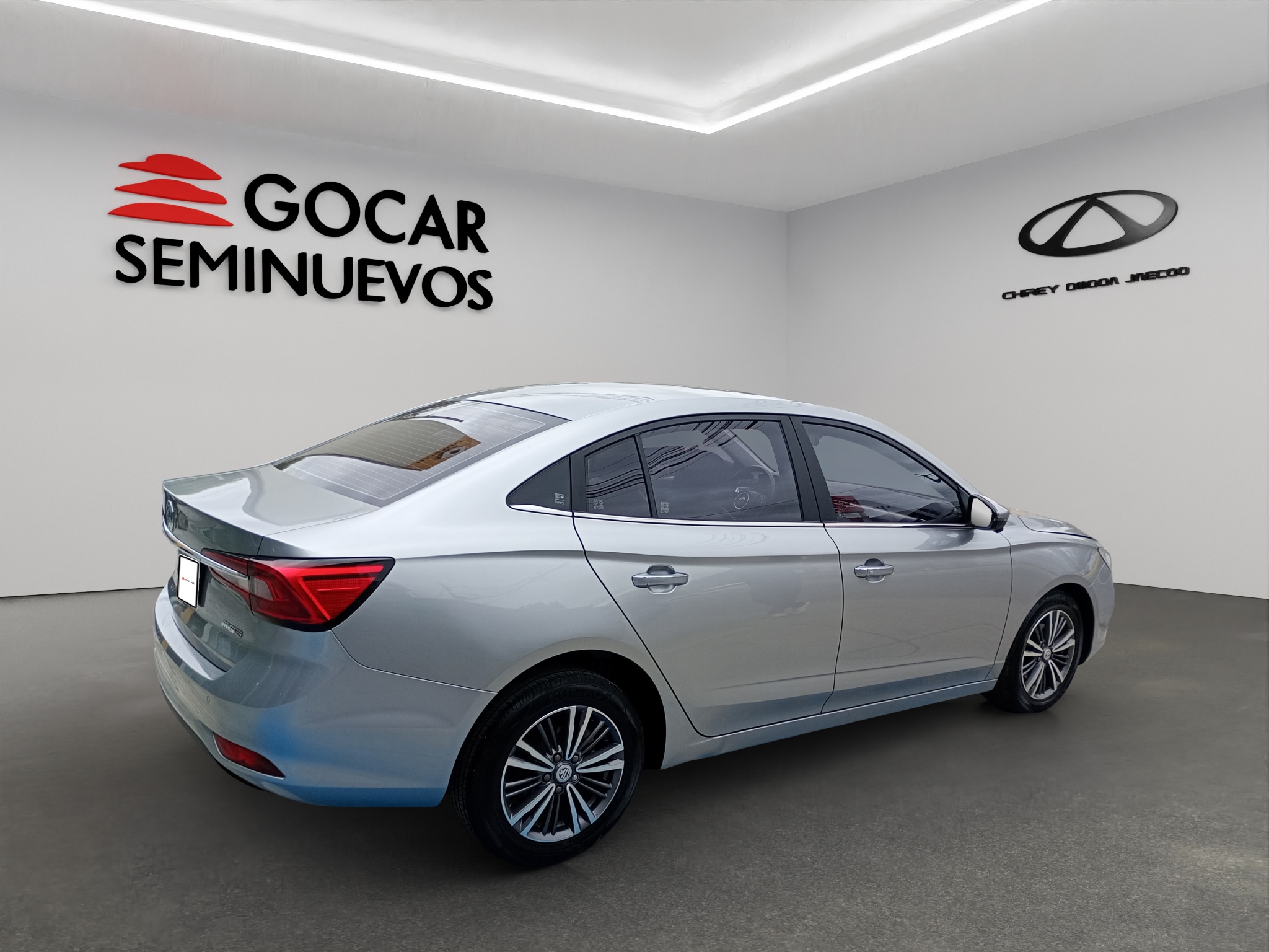 MG MG5 4 pts. Elegance, 1.5l, TM5, VE, piel, QC, RA-16 (línea anterior) 2024