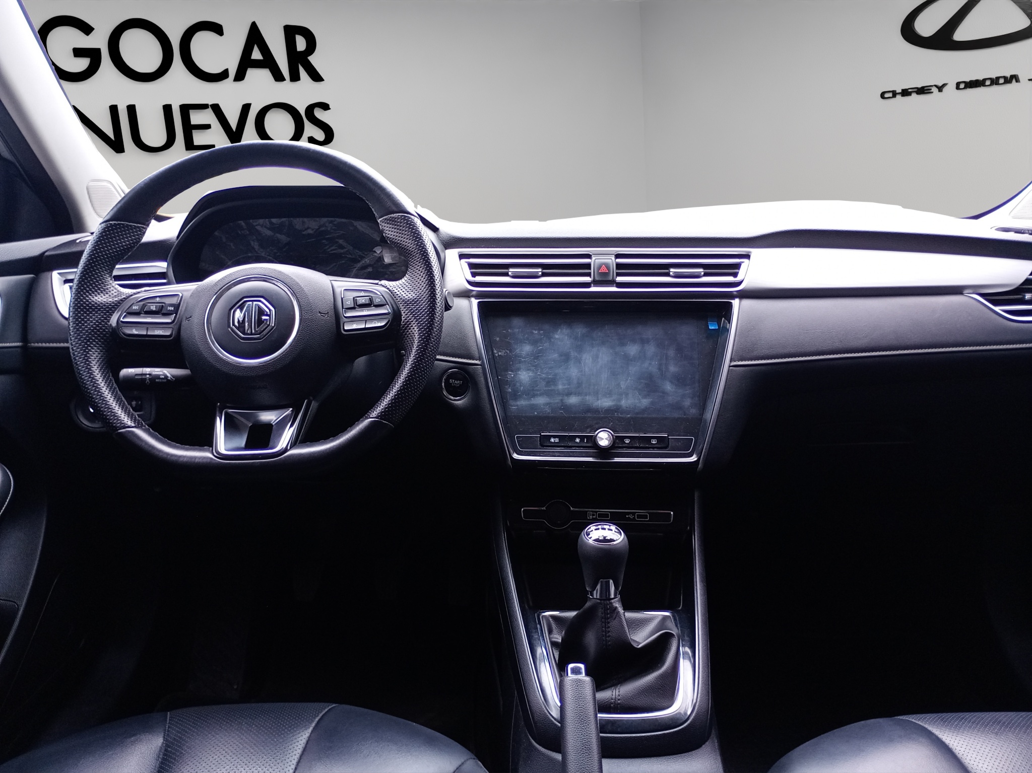 MG MG5 4 pts. Elegance, 1.5l, TM5, VE, piel, QC, RA-16 (línea anterior) 2024