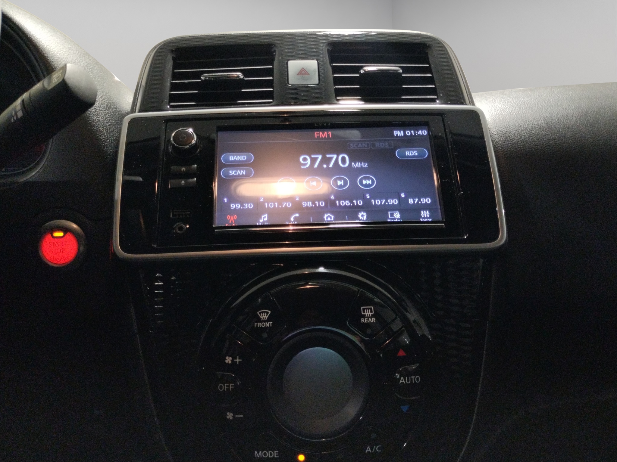 Nissan March EXCLUSIVE TA 2023