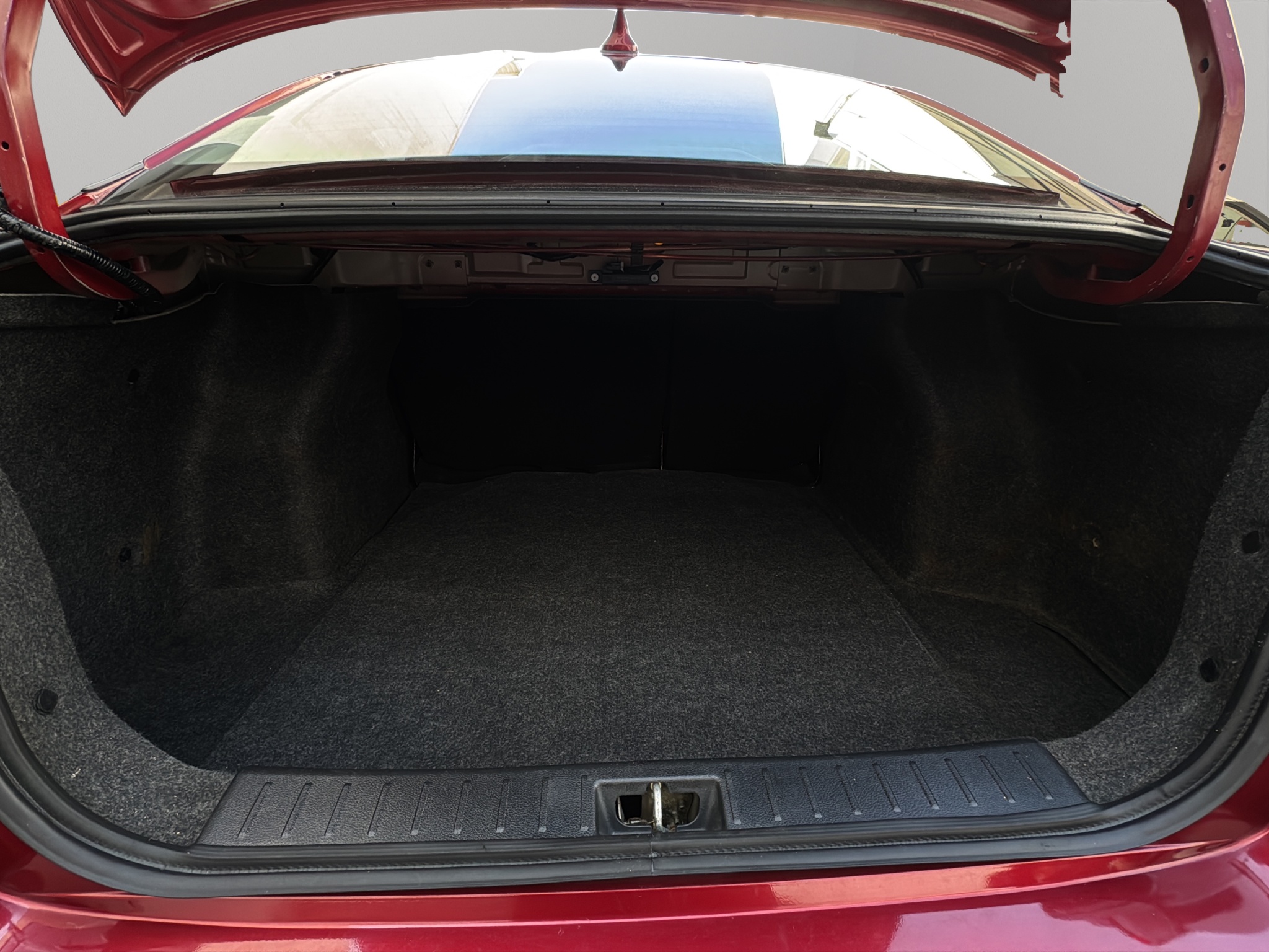 Nissan Versa 4 pts. Platinum, CVT, a/ac. Aut., VE, piel, GPS, f. led, RA-17 (línea nueva) 2020