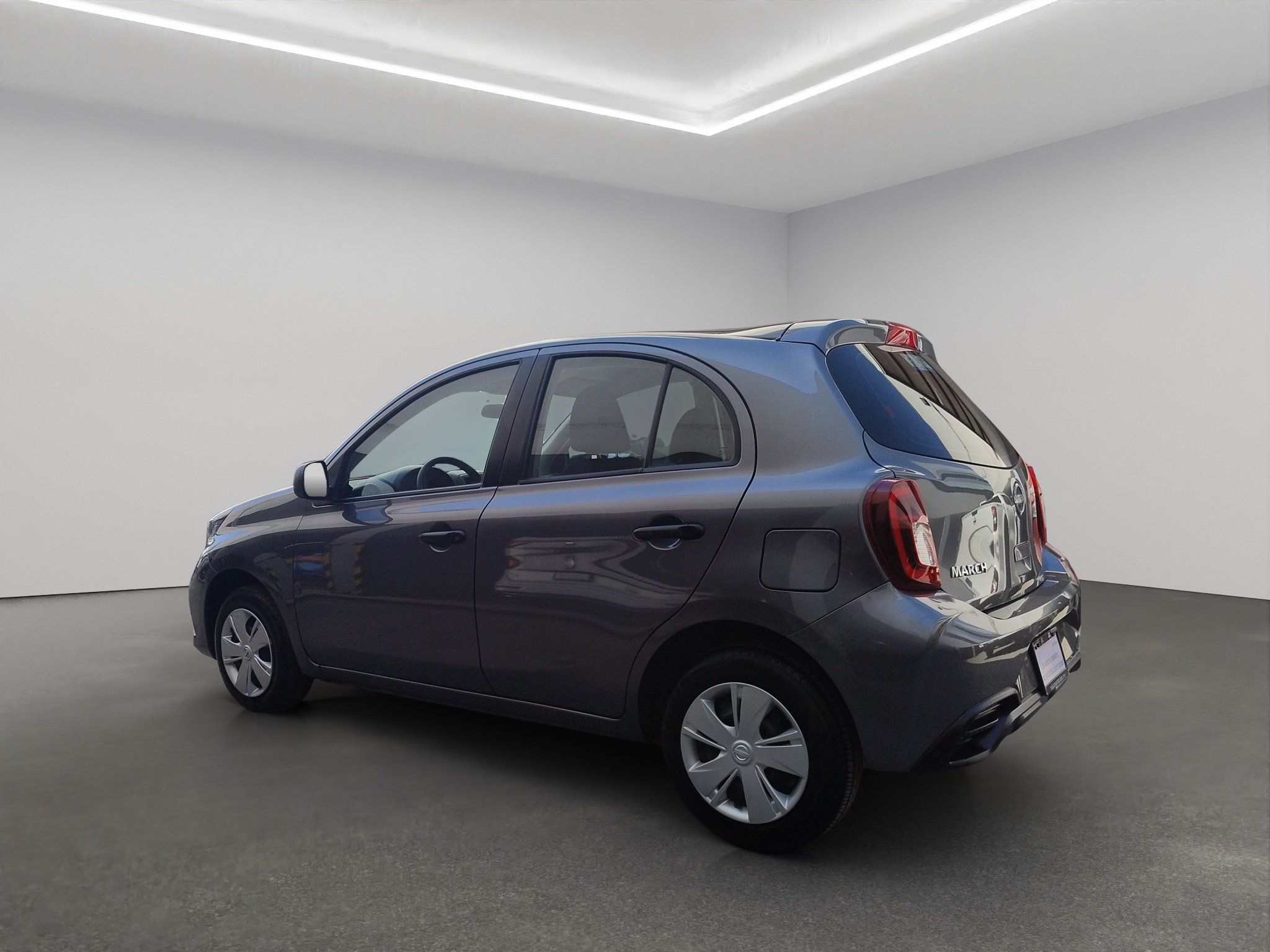 Nissan March 5 pts. HB Sense, TM5, a/ac., R-14 2024