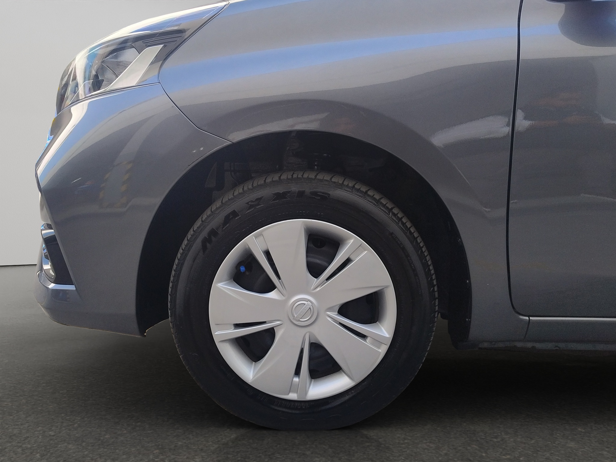 Nissan March 5 pts. HB Sense, TM5, a/ac., R-14 2024