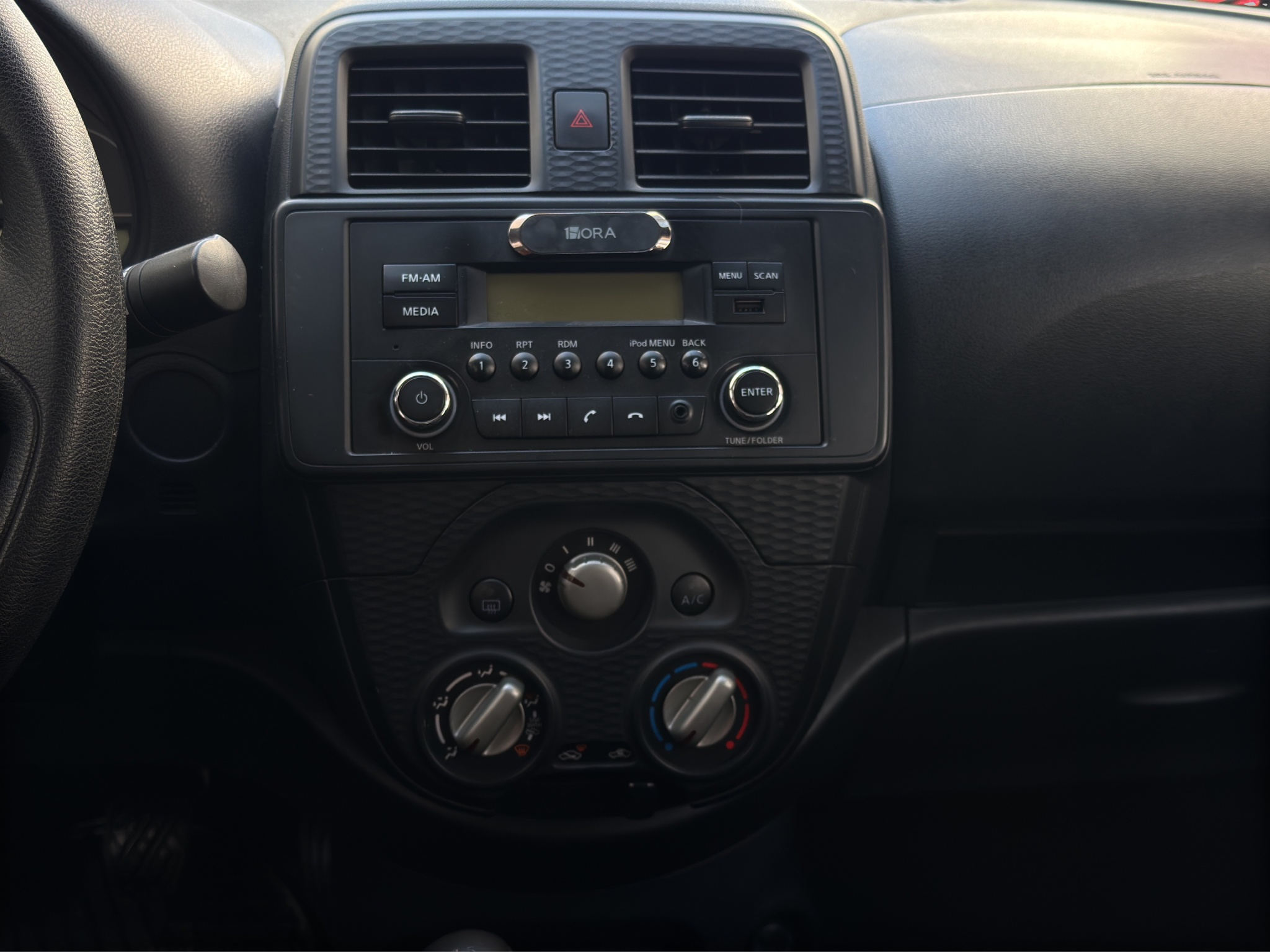 Nissan March 5 pts. HB Sense, TM5, a/ac., R-14 2024