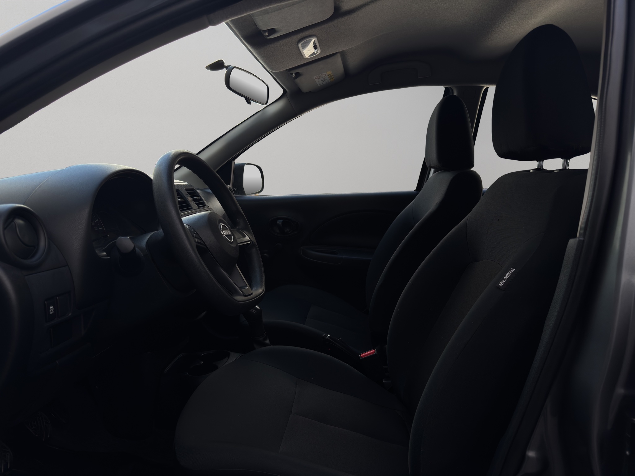 Nissan March 5 pts. HB Sense, TM5, a/ac., R-14 2024