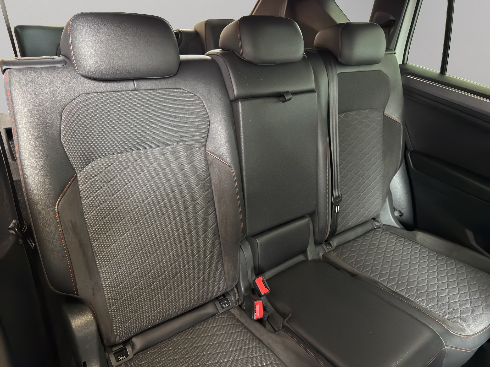 Seat Tarraco  5 pts. FR, 150 HP, 1.4T, DSG, TP, s. Beats, f. led, 5 pas., RA-19 2021