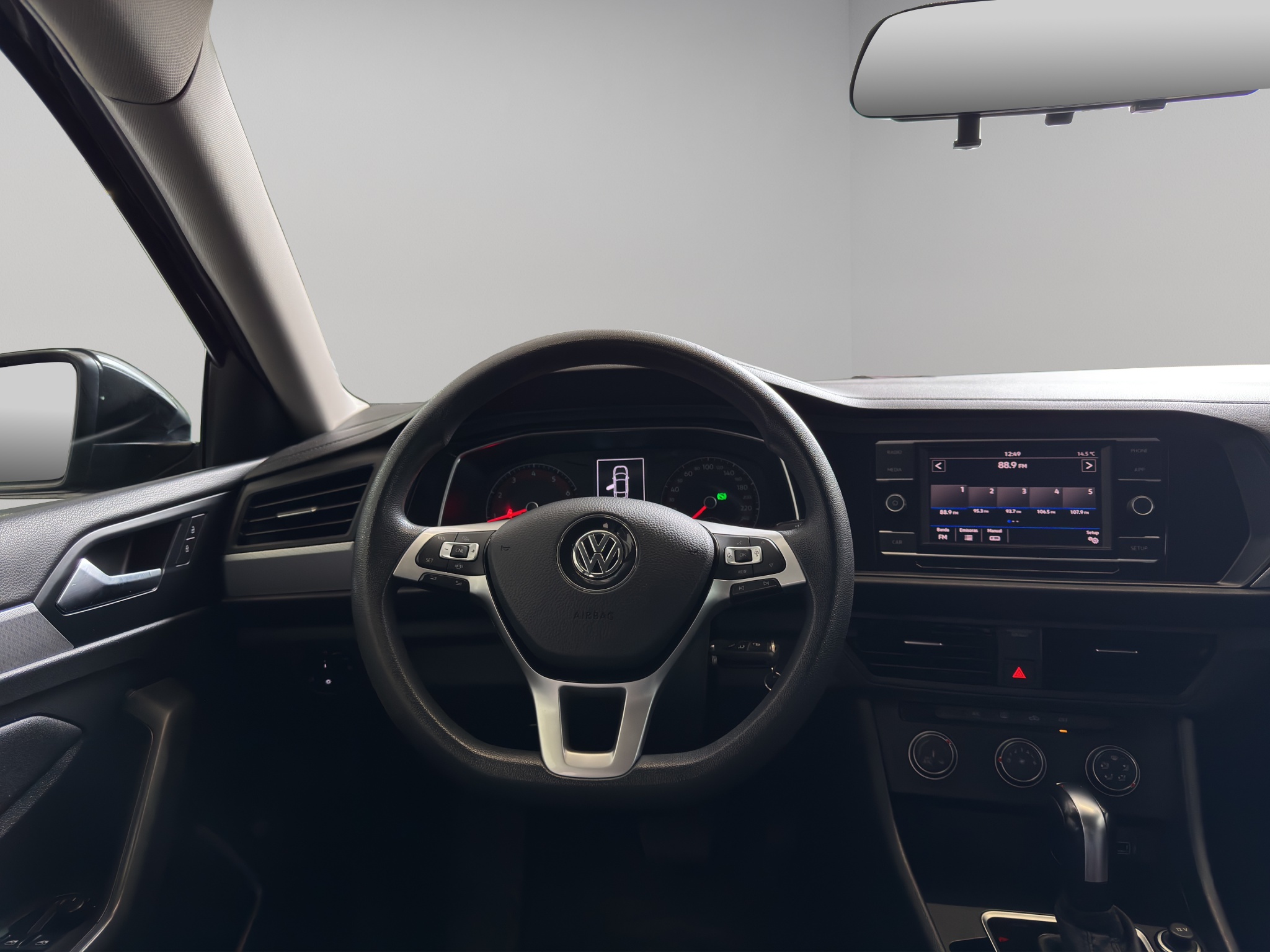 Volkswagen Jetta A7 TRENDLINE TA 2019