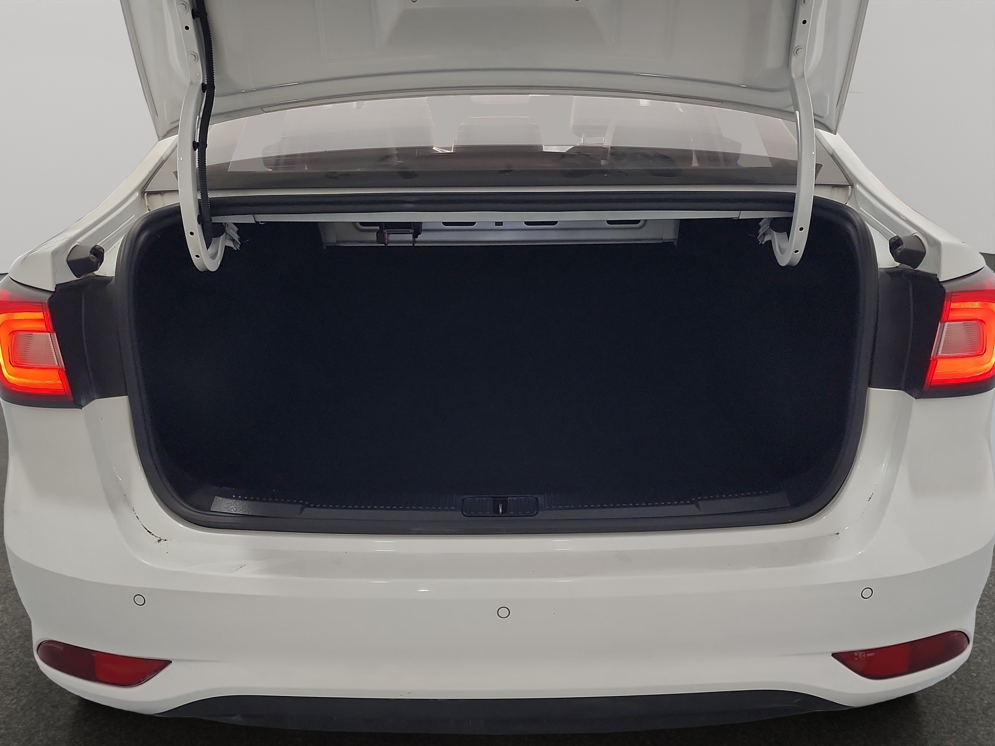 MG MG5 Elegance TA 2023