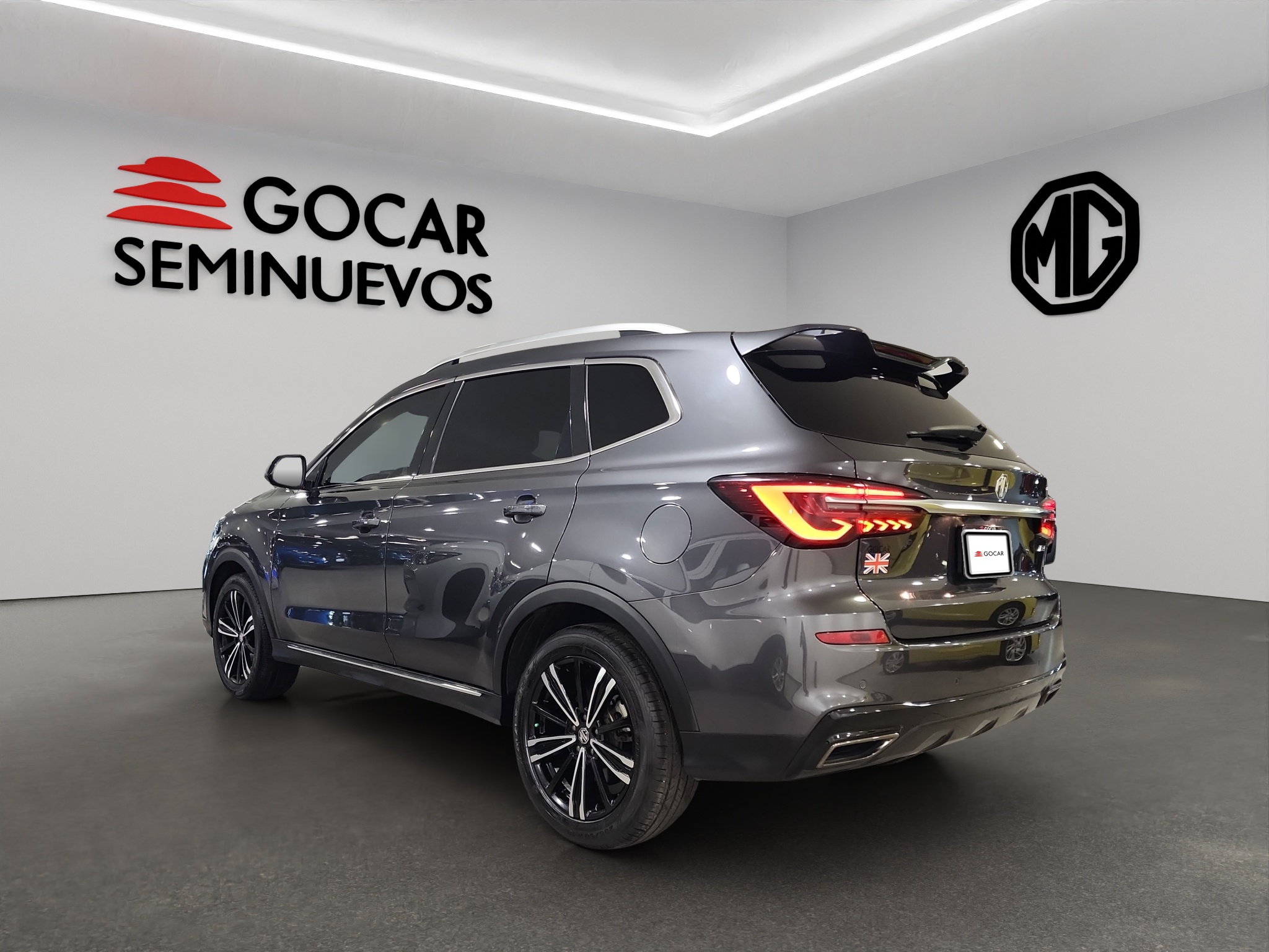 MG RX5 VUD 5 pts. Excite, 1.5T, TA, piel, RA-18 2024