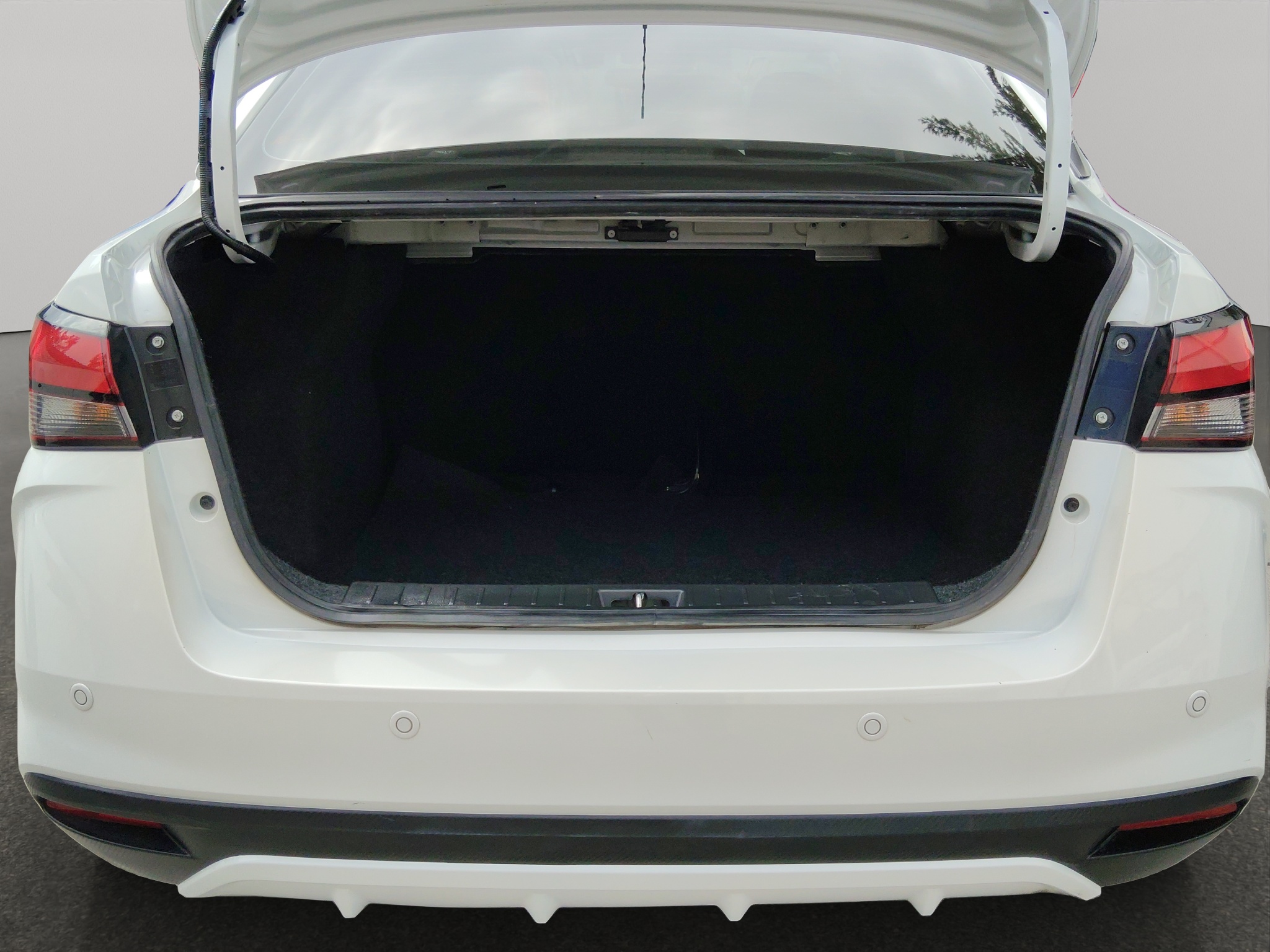 Nissan Versa ADVANCE CVT 2024