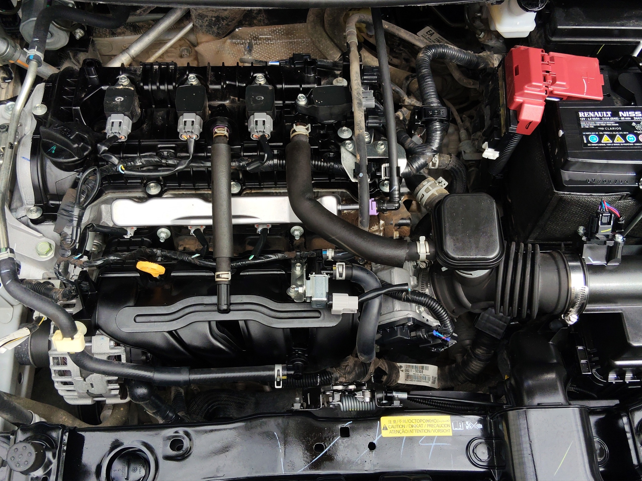 Nissan Versa ADVANCE CVT 2024