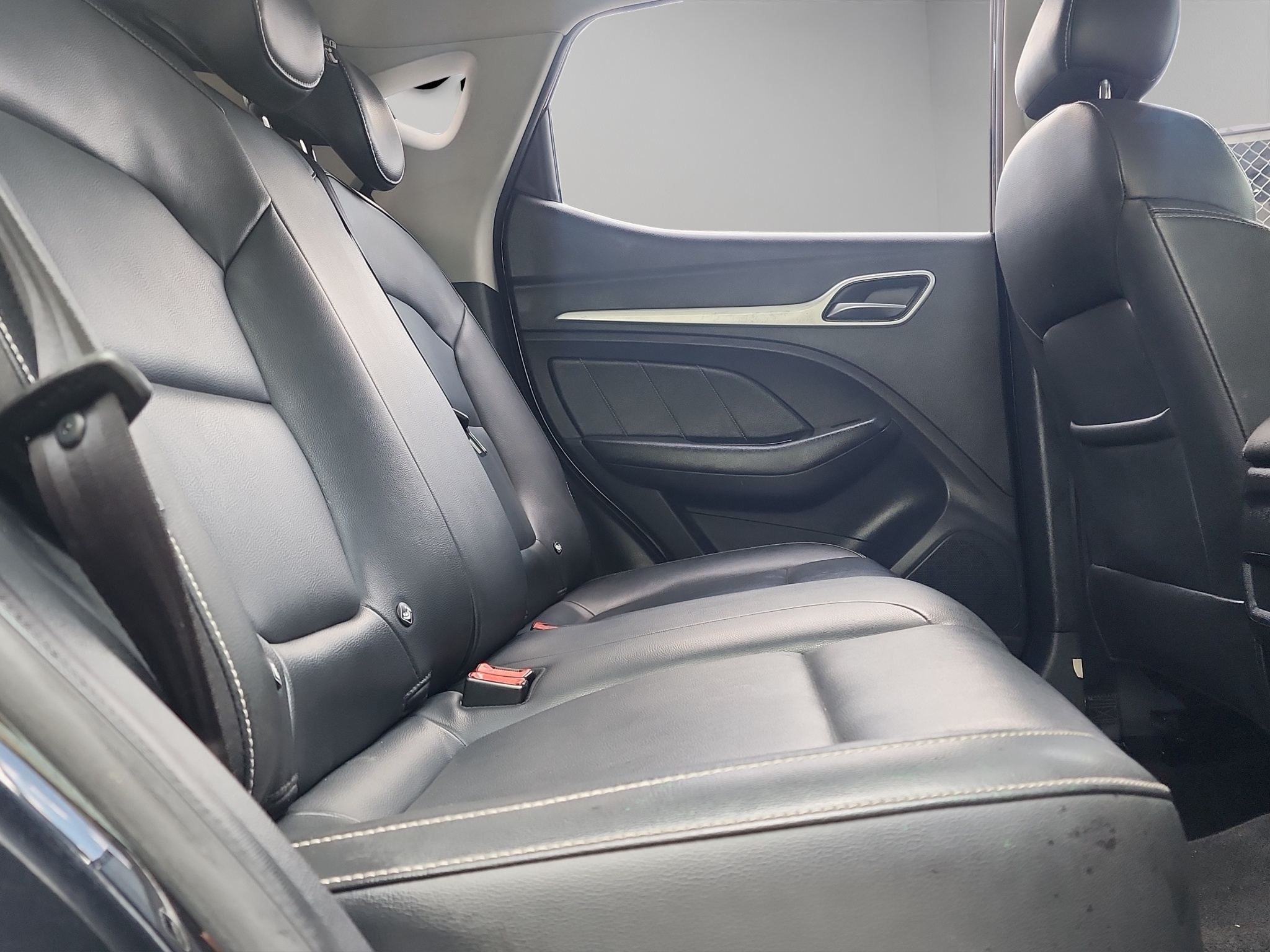 MG ZS VUD 5 pts. Excite, 1.5l, TM5, a/ac. Aut., piel, TP, cámara reversa, RA-17 2022