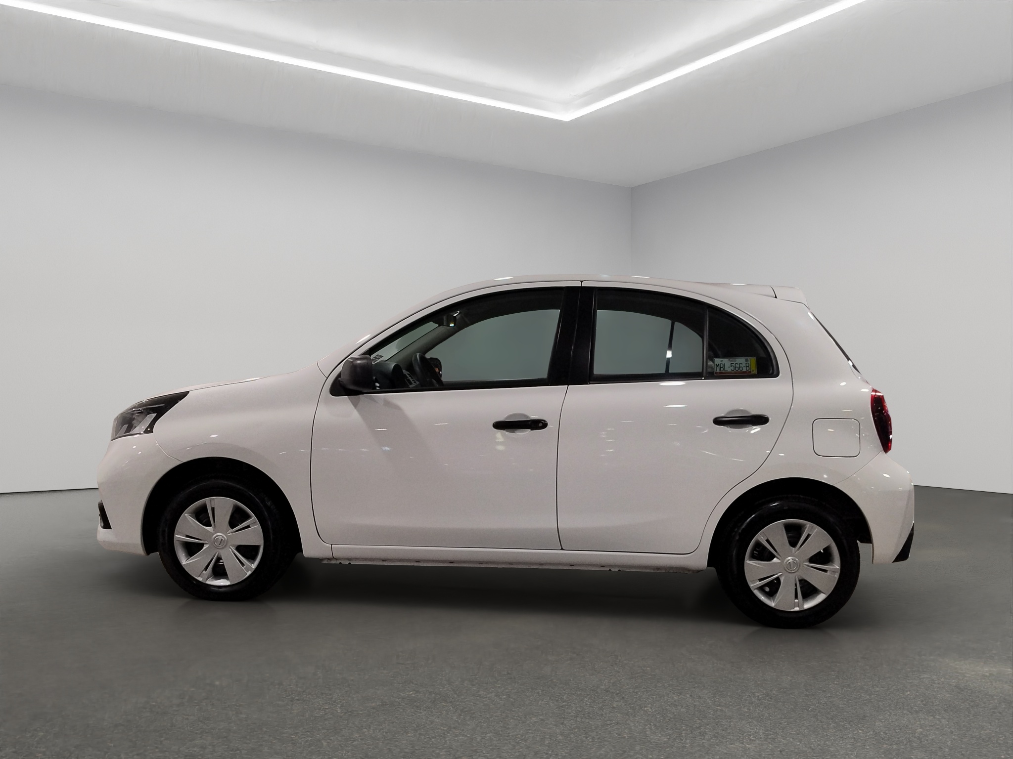 Nissan March SENSE TA 2024