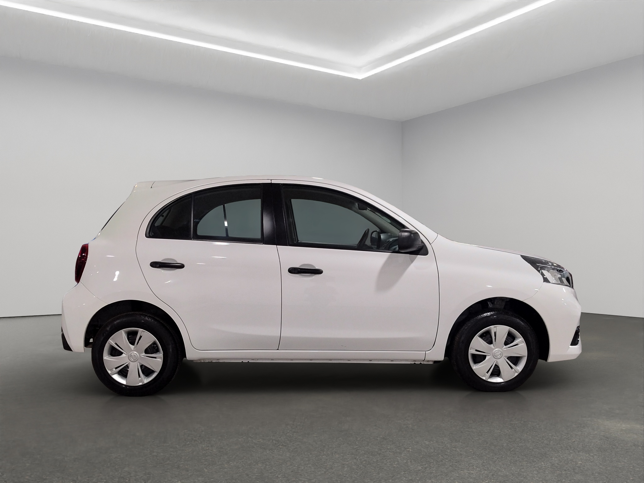 Nissan March SENSE TA 2024