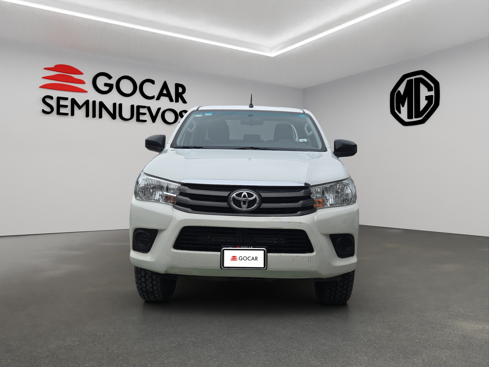 Toyota Comerciales Hilux Pick-Up 4 pts. Base, Doble Cab., TM5, a/ac., VE del. 2019