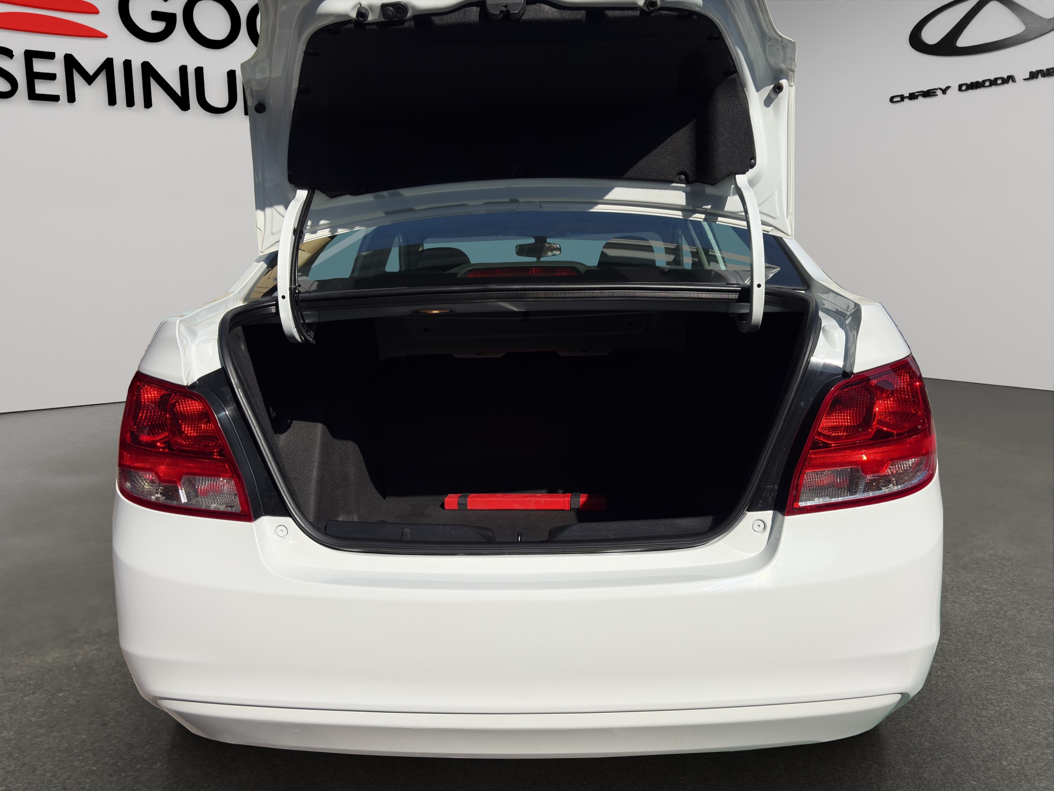 Chevrolet Aveo 4 pts. LS, TM5, a/ac., R-14 2020