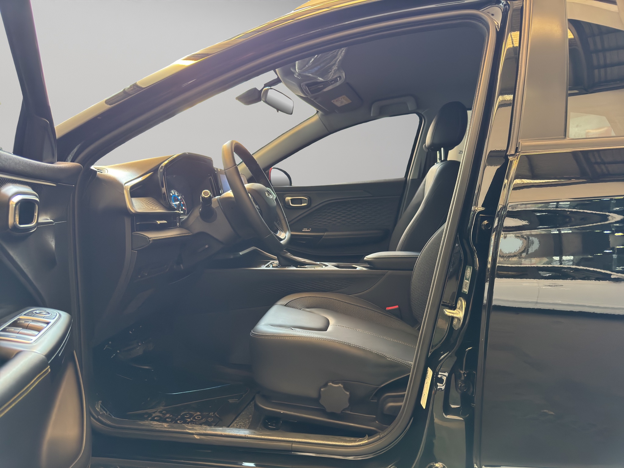 Chirey Tiggo 2 Pro VUD 5 pts. Comfort, 1.0T, CVT, tela/piel, RA-16 2024