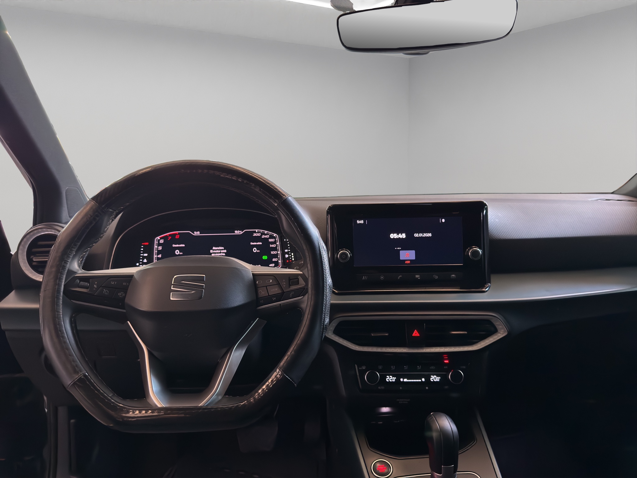 Seat Arona VUD 5 pts. Xperience, 1.6l, climatronic, f. led, cámara reversa, RA-17 2023