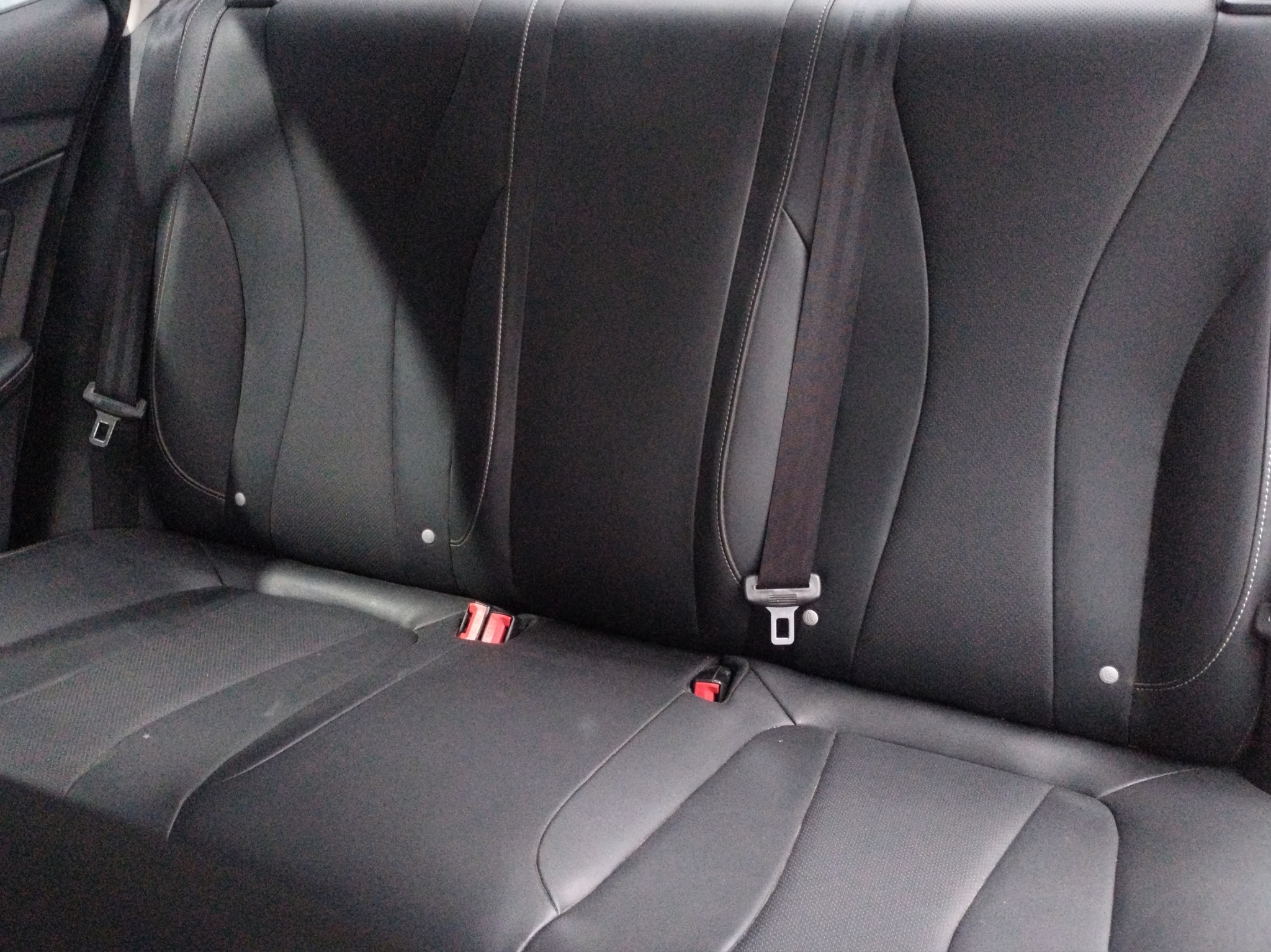 MG MG5 4 pts. Excite, 1.5l, TM5, VE, piel, RA-16 (línea anterior) 2024