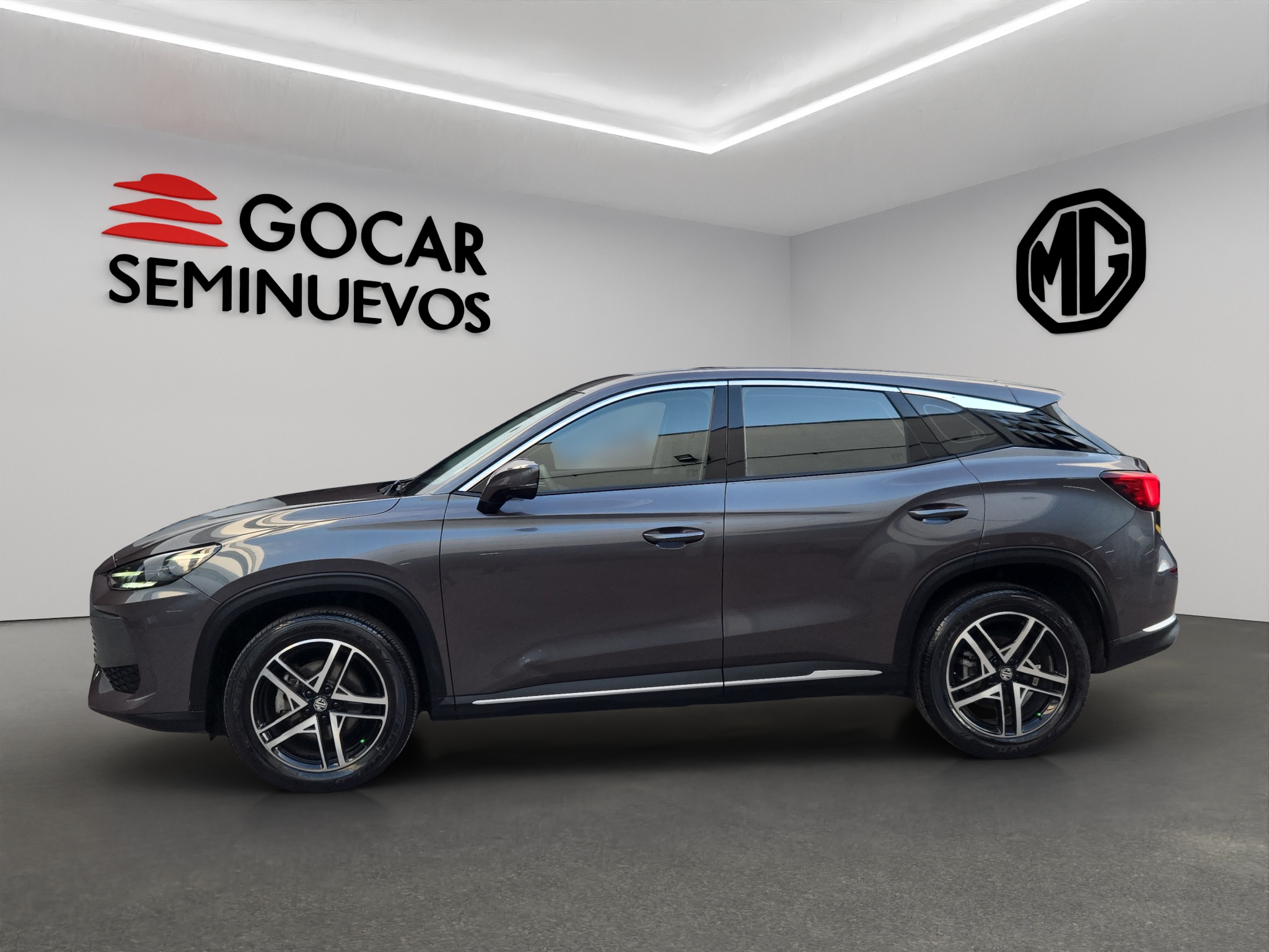 MG One VUD 5 pts. Style, 1.5T, TA, piel, RA-18 2024