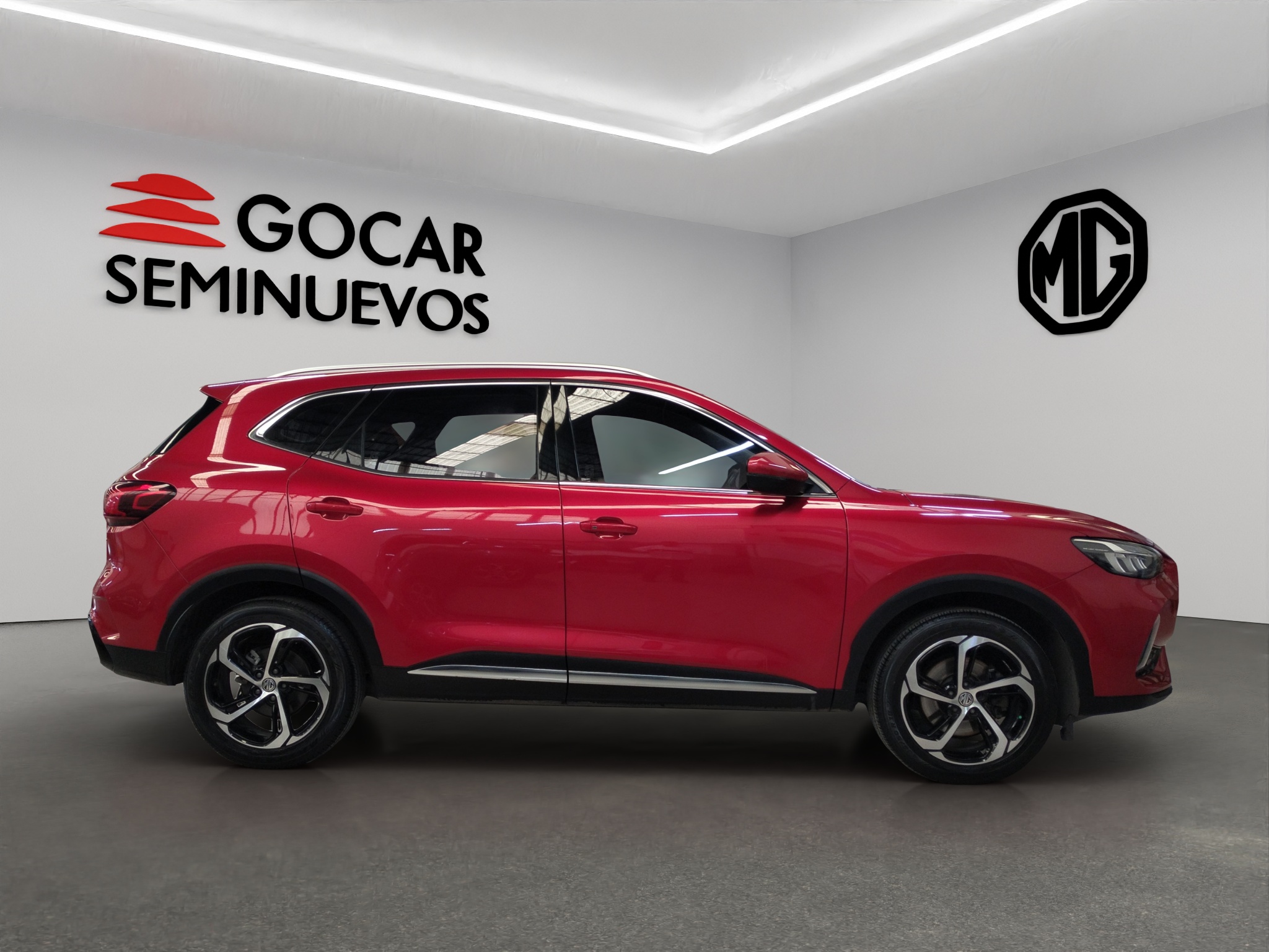 MG HS VUD 5 pts. Excite, 1.5T, TA, piel, TP, RA-18 (línea nueva) 2024