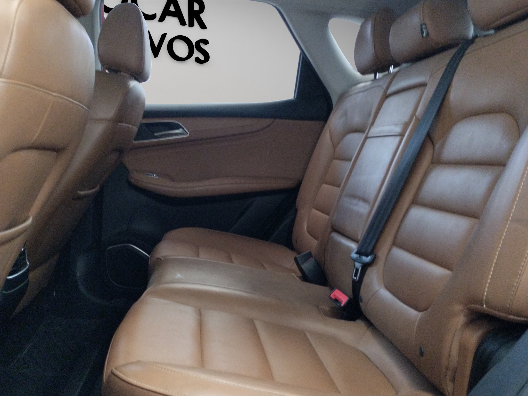 MG HS VUD 5 pts. Excite, 1.5T, TA, piel, TP, RA-18 (línea nueva) 2024