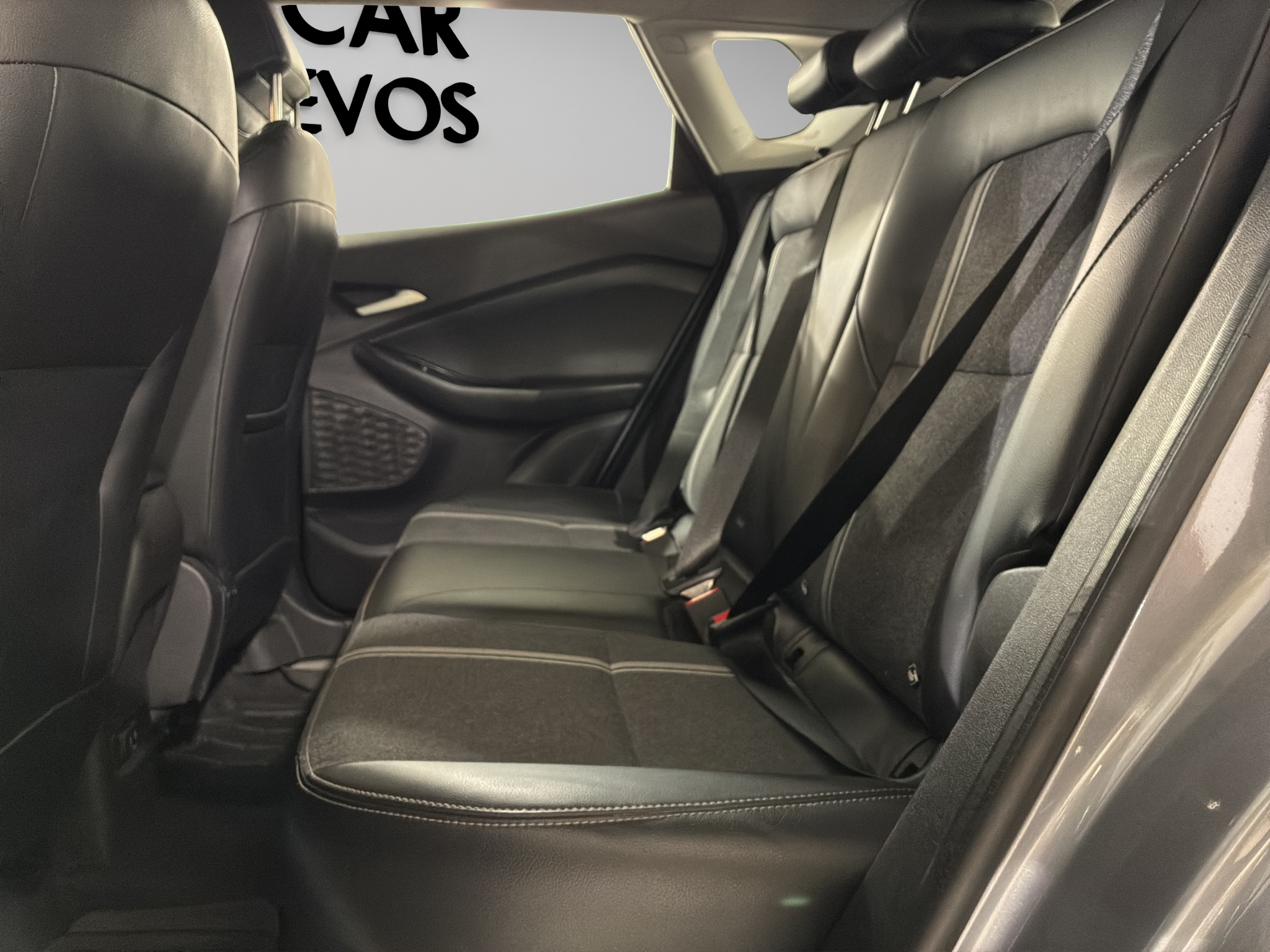 Chevrolet Tracker  5 pts. LT, 1.2T, TA, f. niebla, RA-17 2021