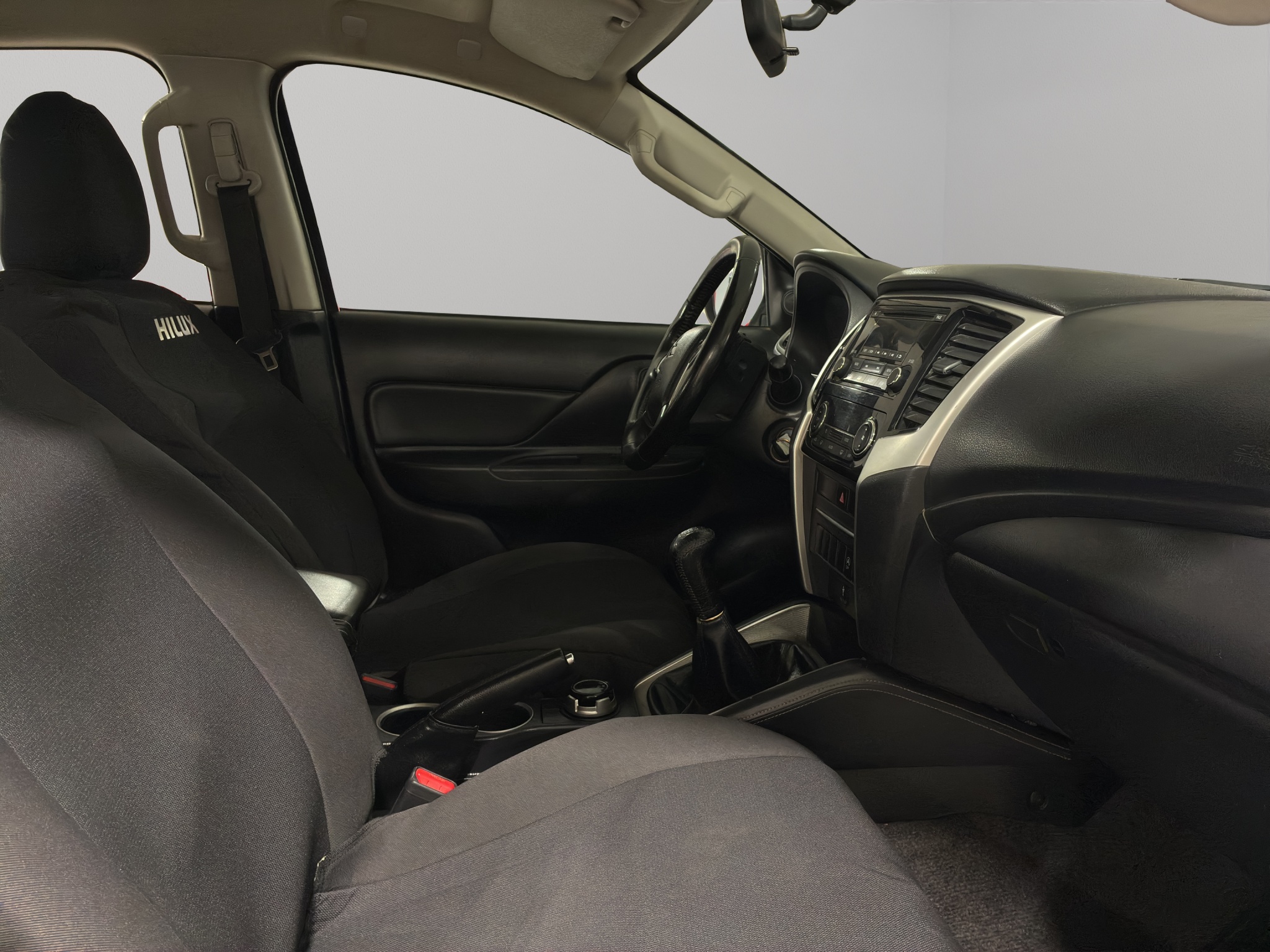 Mitsubishi Comerciales L200 Pick-Up 4 pts. GLX, Doble Cab., 2.4TD, TM5, 4x4 2023