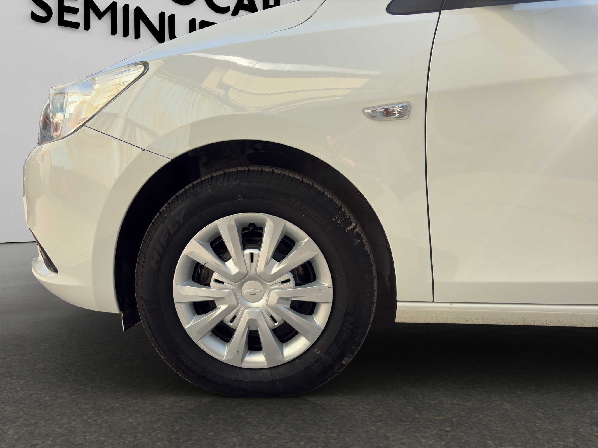 Chevrolet Aveo 4 pts. LS, TM5, a/ac., RA-15 2021