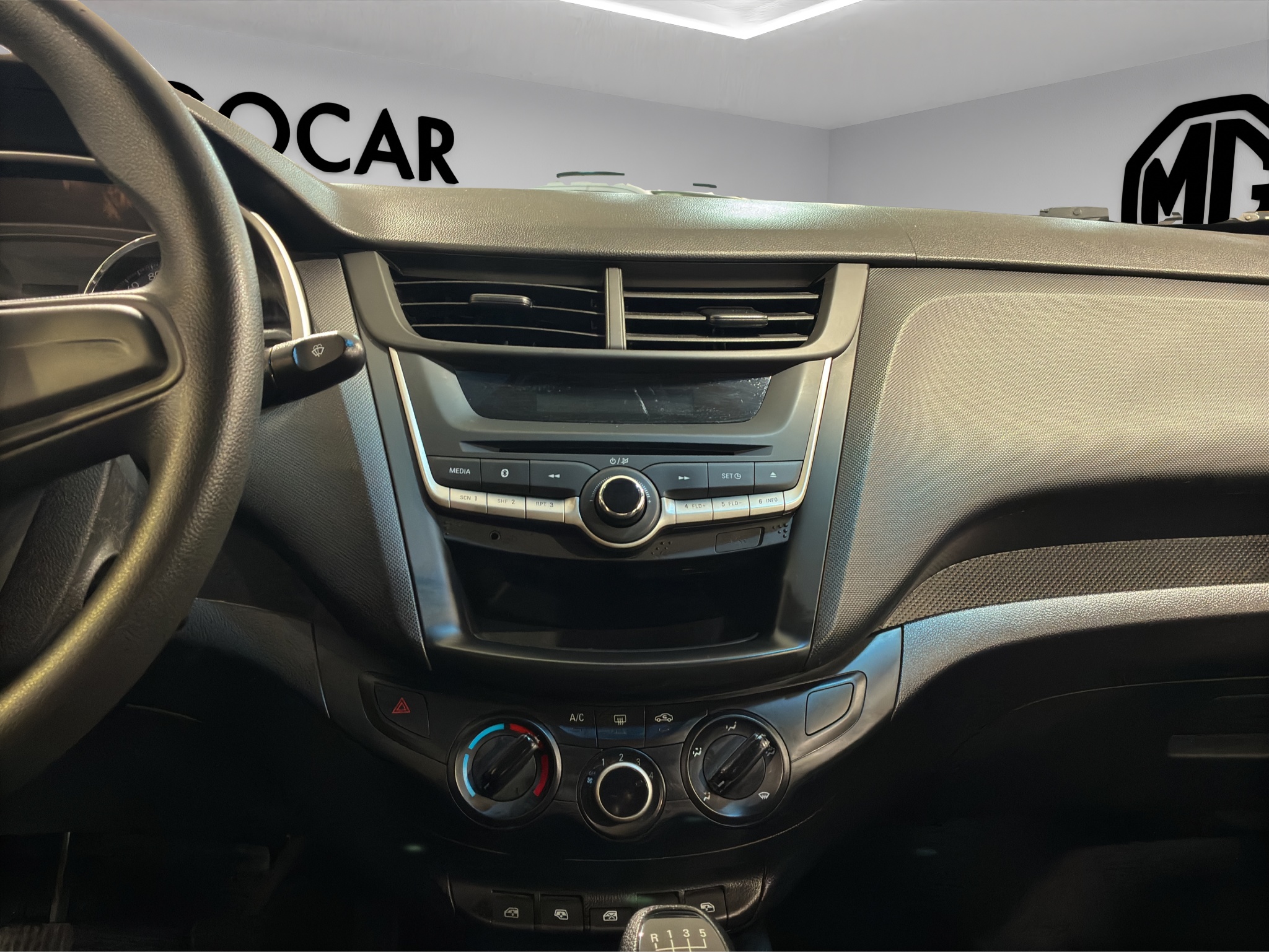 Chevrolet Aveo 4 pts. LS, TM5, a/ac., R-14 2020