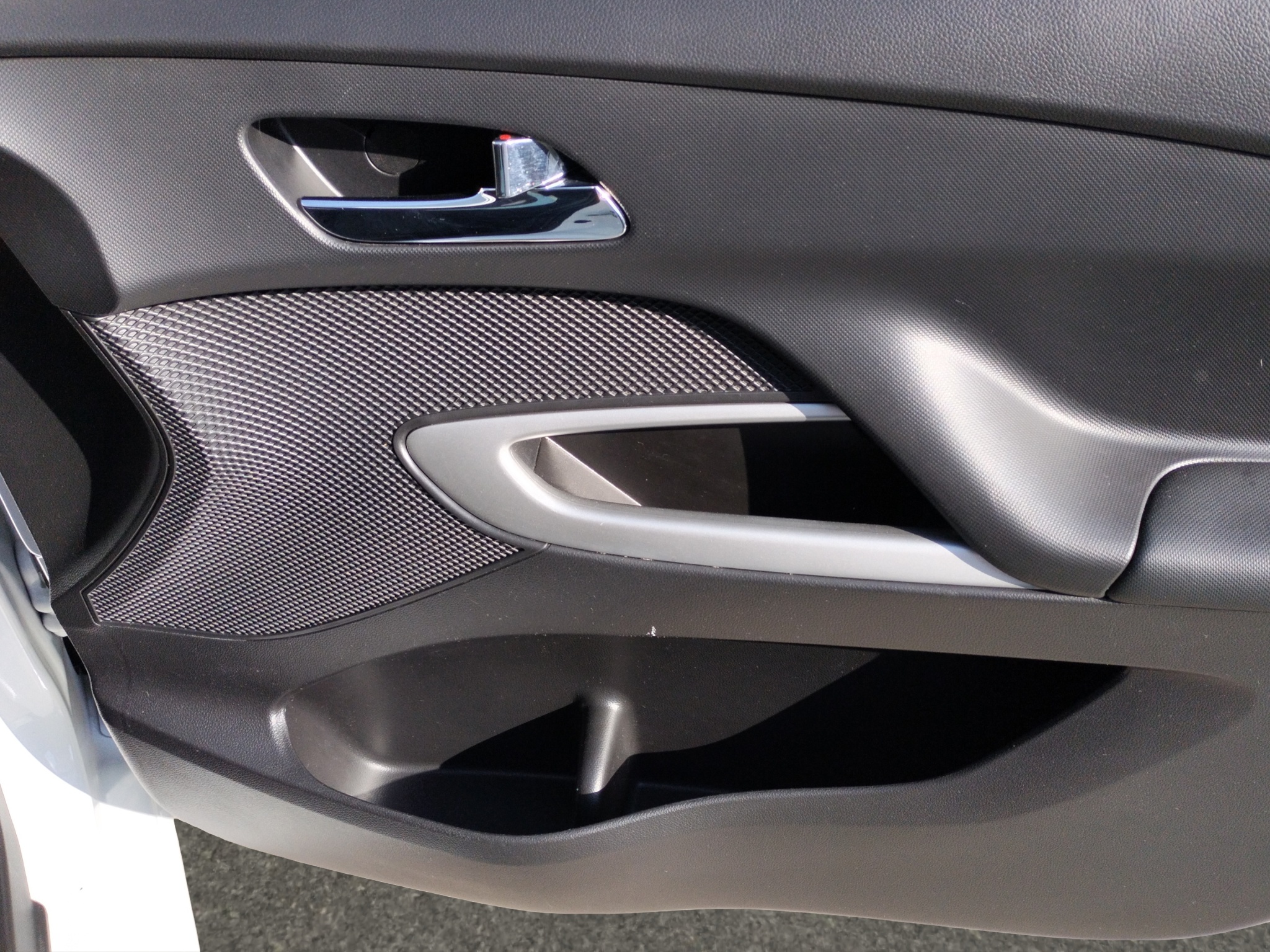 Chevrolet Aveo 4 pts. LS, TM5, a/ac., R-14 2020