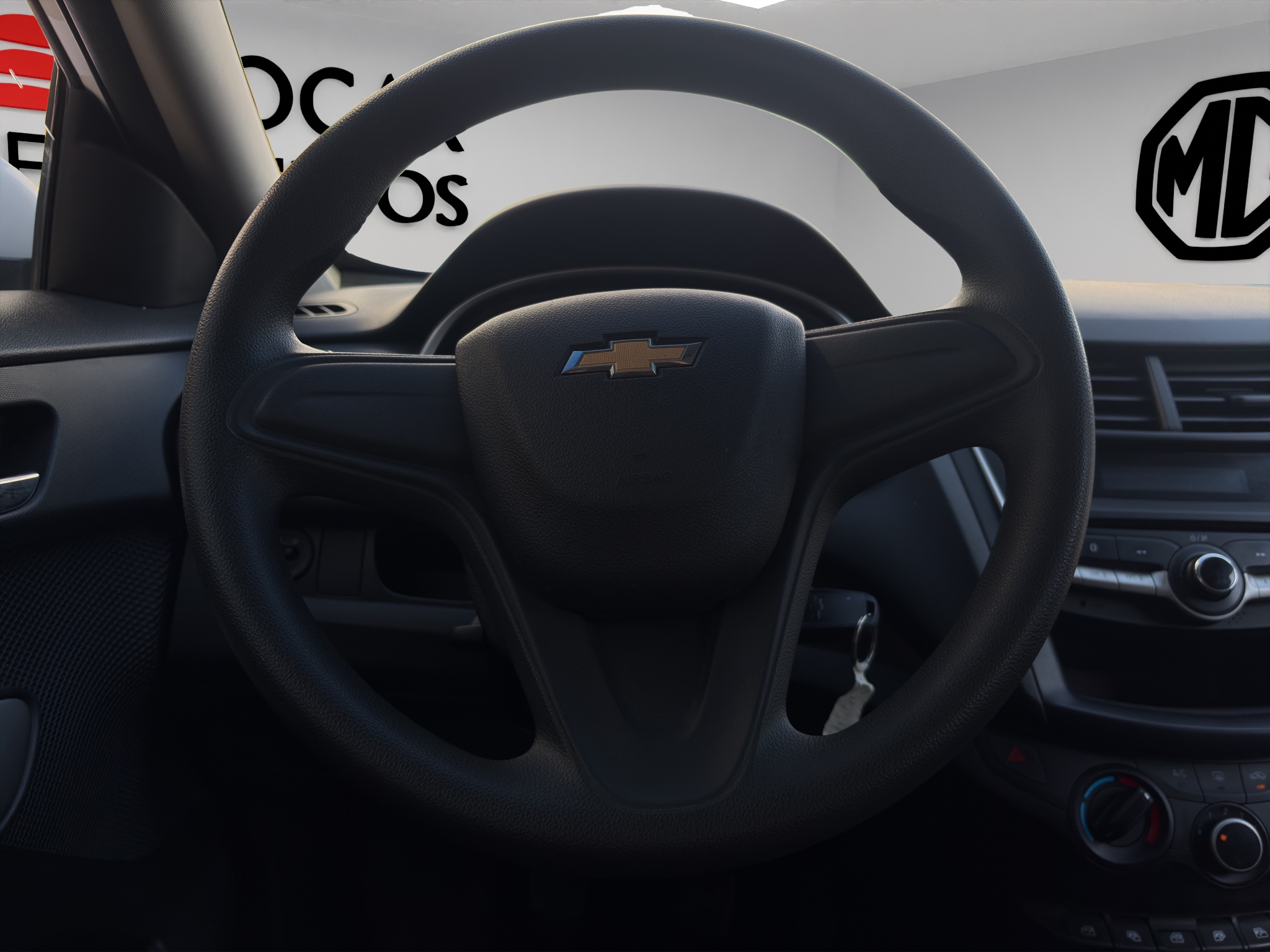 Chevrolet Aveo 4 pts. LS, TM5, a/ac., R-14 2020