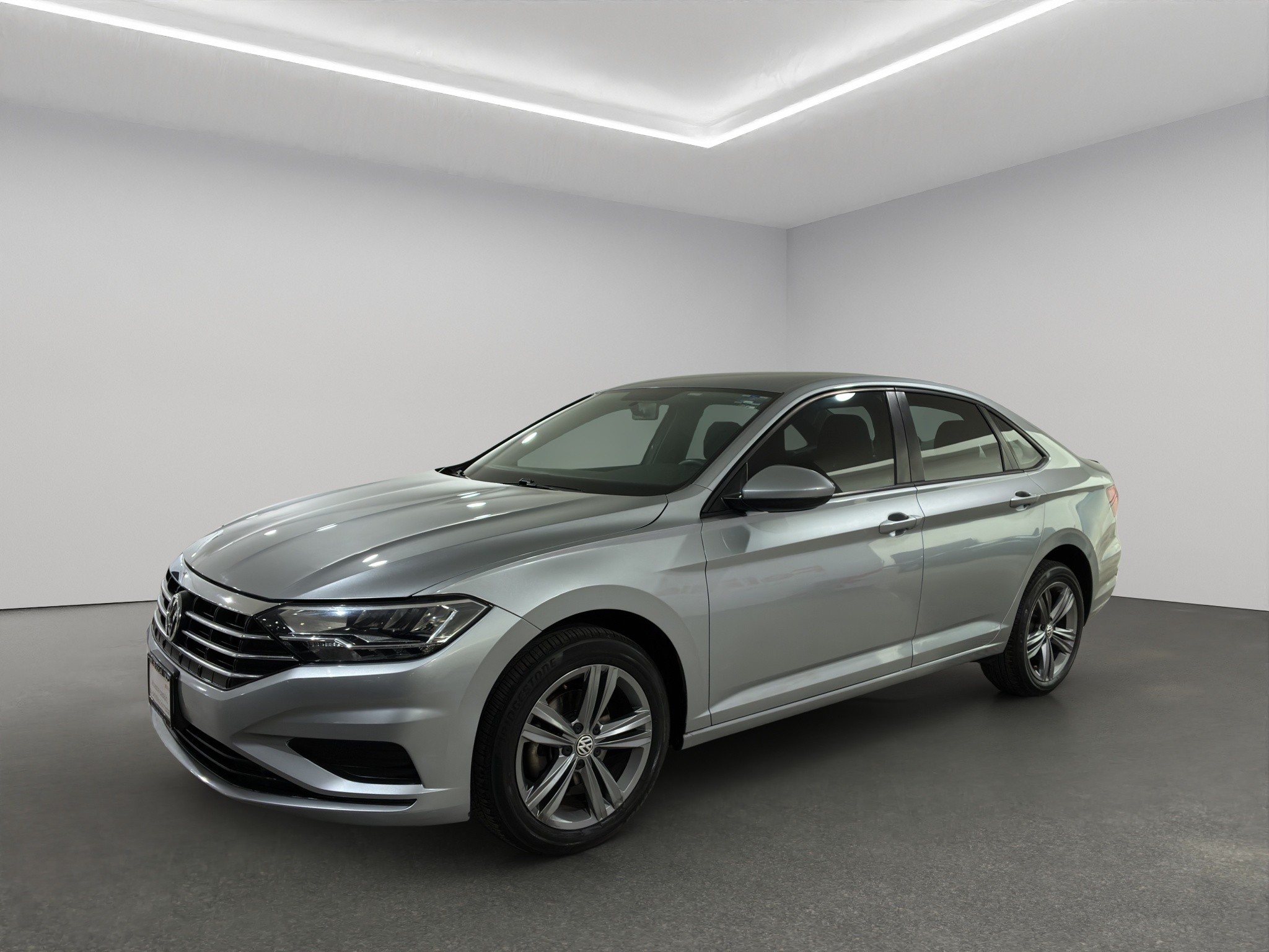 Volkswagen Jetta A7 4 pts. Confortline, 1.4T, TM6, RA-16 2019
